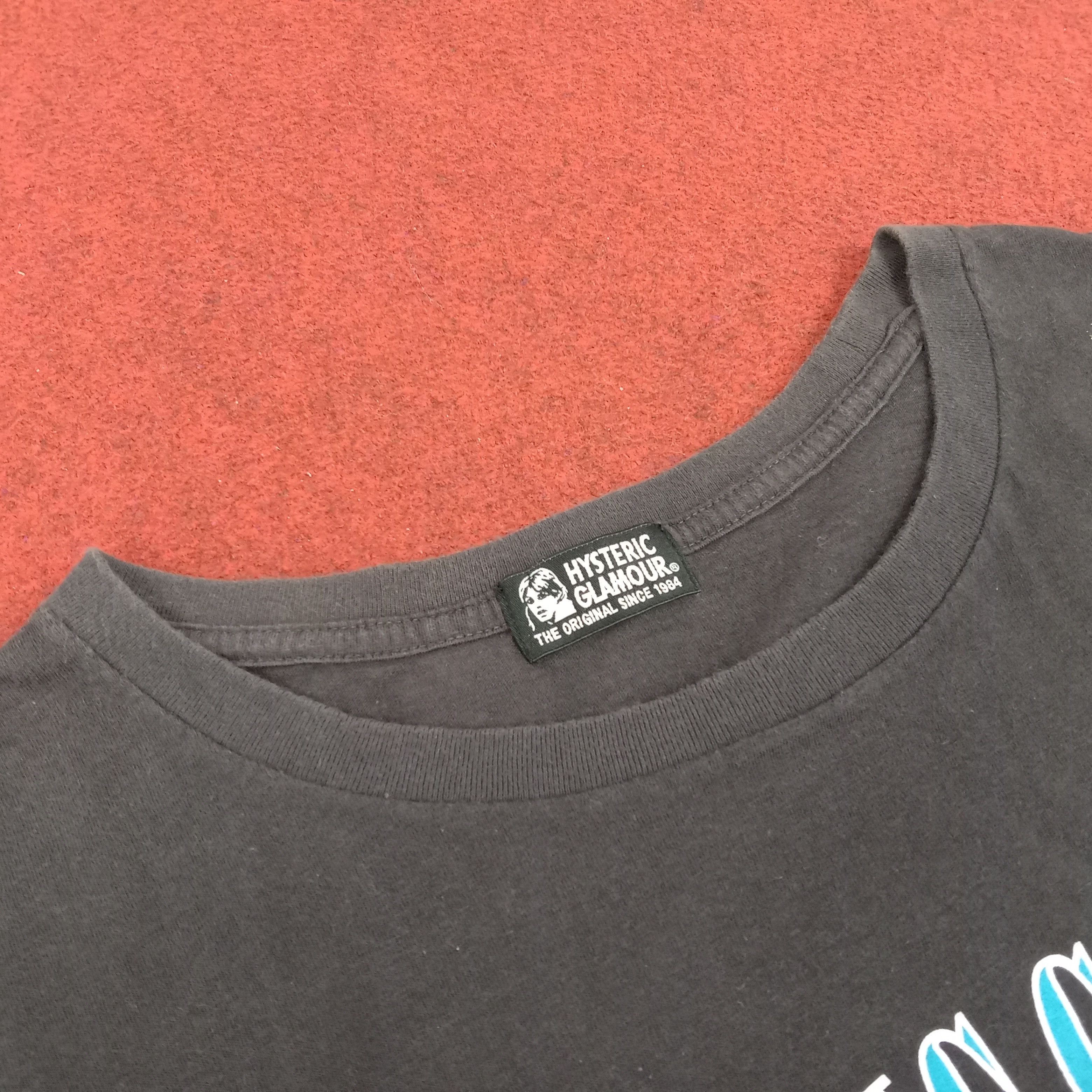 Hysteric Glamour Hysteric Glamour Streetwear Style Center Design Tshirt Size US S / EU 44-46 / 1 - 4 Thumbnail