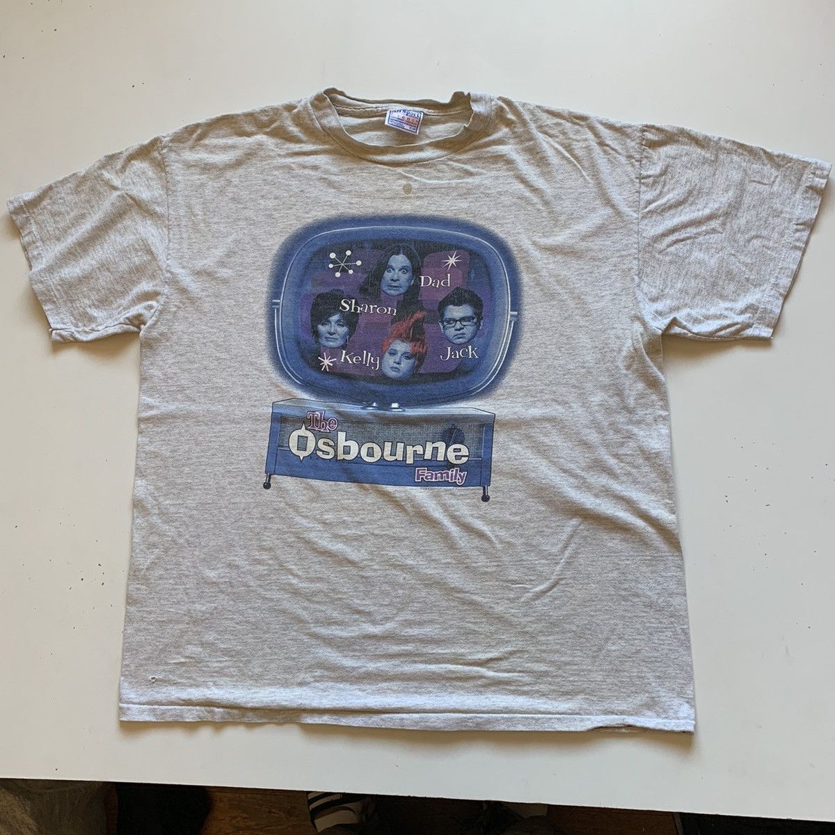 Mtv Vintage 90s The Osbourne Family tv show graphic t shirt grey Size US L / EU 52-54 / 3 - 1 Thumbnail