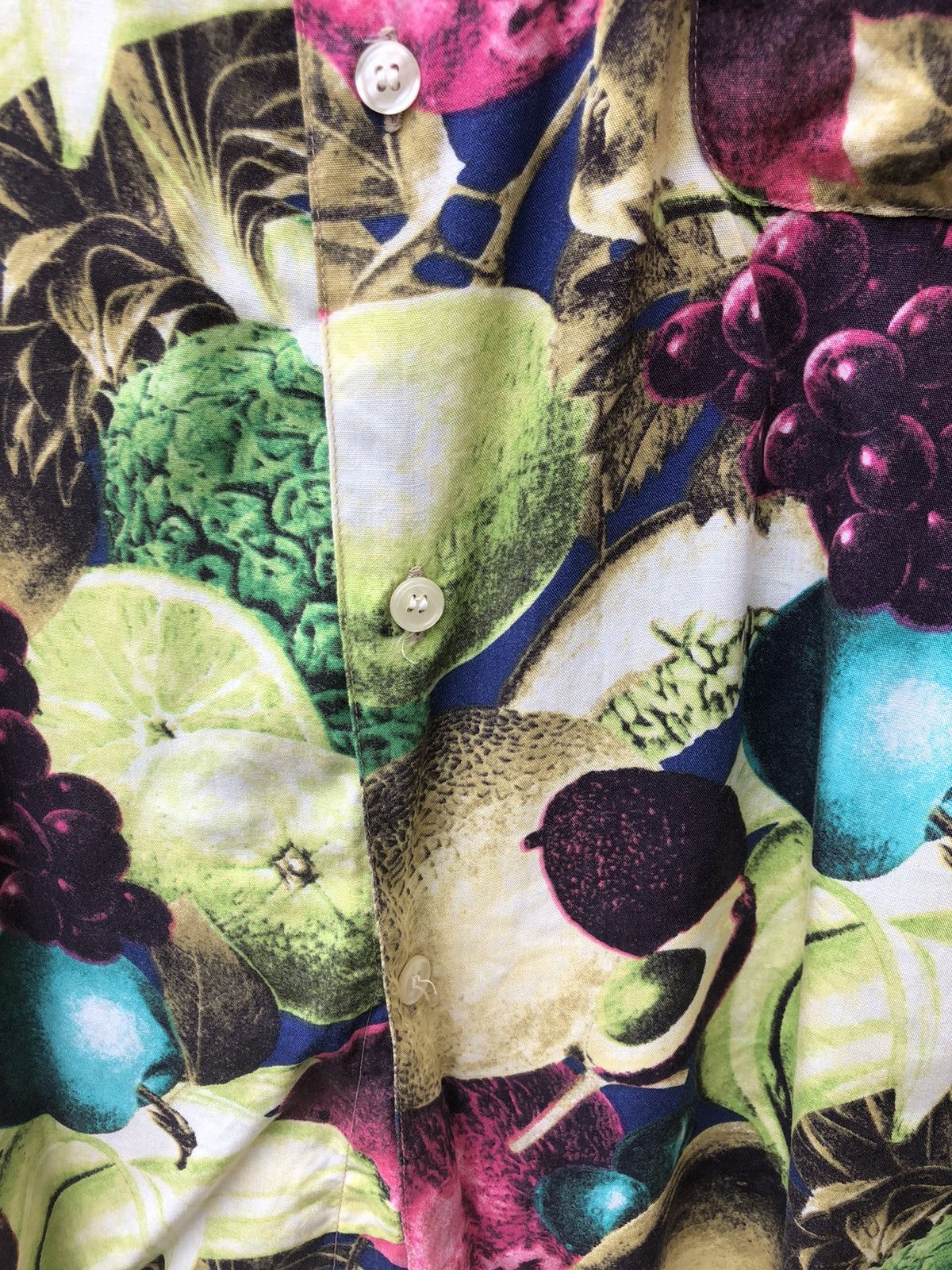 Other Vintage 90s NANA Japan Long Sleeve Men’s Fruity Art Shirt Size US L / EU 52-54 / 3 - 6 Thumbnail