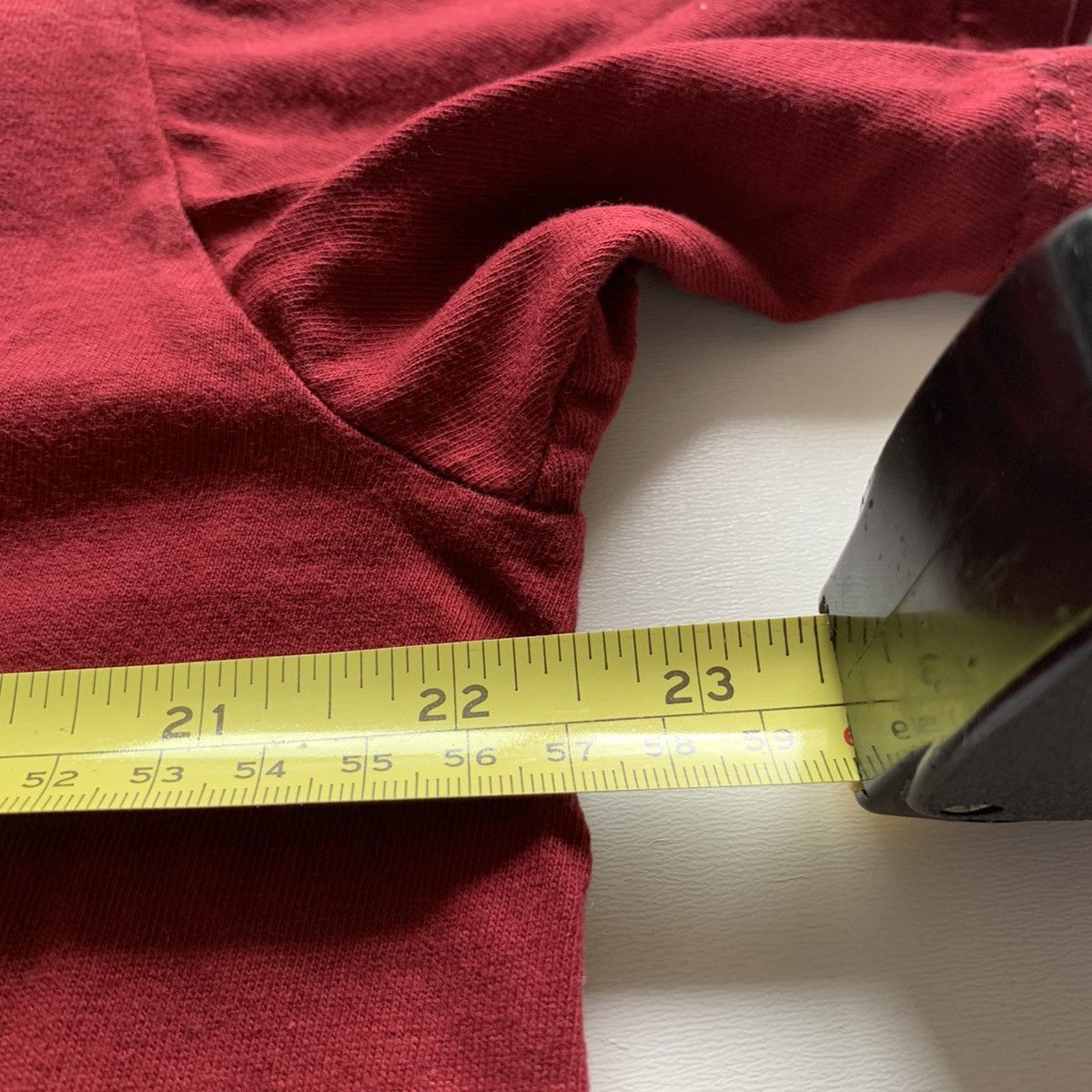 Nike × Vintage Vintage 2000s Nike Embroidered Swoosh T Shirt Large Red Rare Size US L / EU 52-54 / 3 - 4 Thumbnail