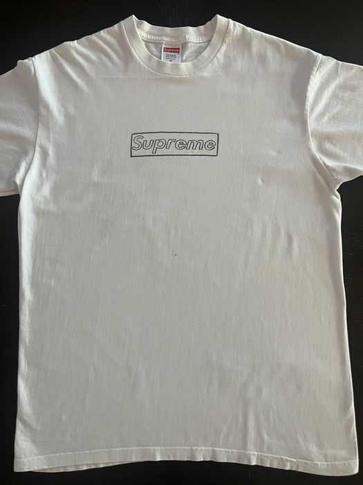 Supreme KAWS Chark Logo Tee White L-