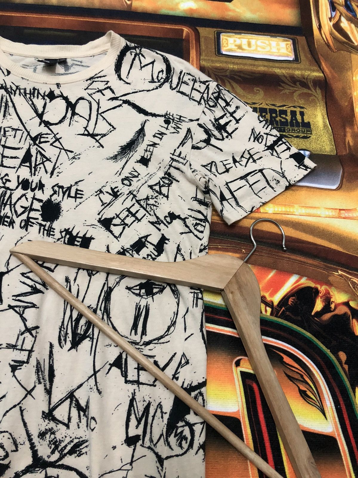 Alexander McQueen × Designer ALEXANDER MCQUEEN OVER PRINT ART SHIRT Size US S / EU 44-46 / 1 - 4 Thumbnail