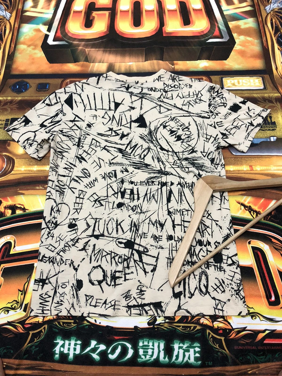 Alexander McQueen × Designer ALEXANDER MCQUEEN OVER PRINT ART SHIRT Size US S / EU 44-46 / 1 - 8 Thumbnail