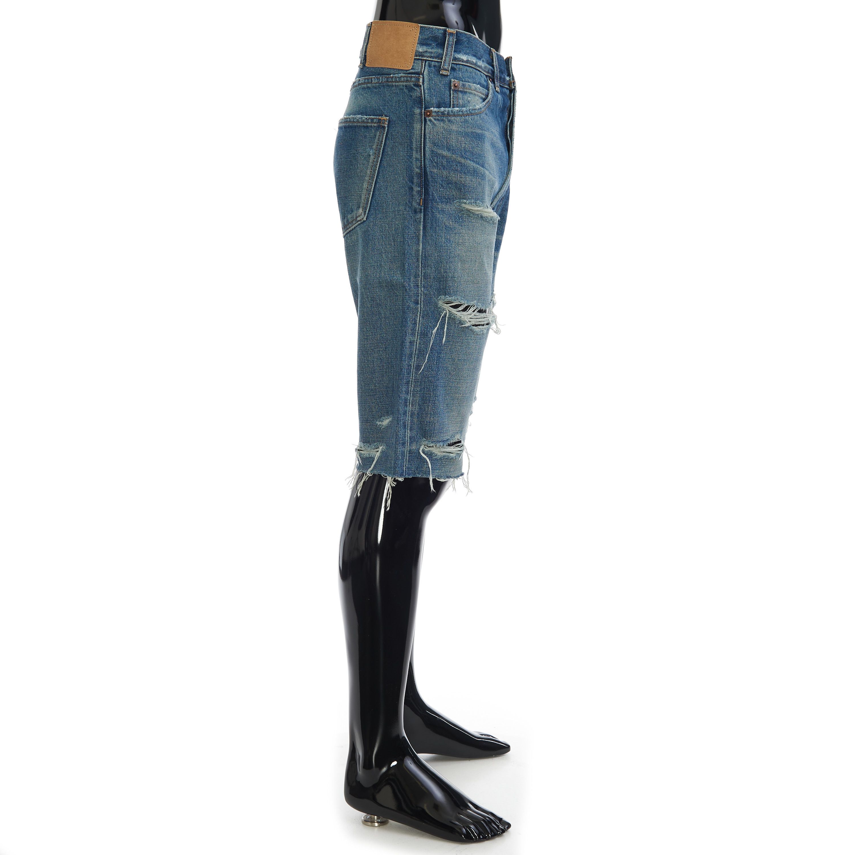 Celine Kurt Mid-Rise Shorts In Destroyed Thrash Wash Denim Size US 29 - 7 Thumbnail