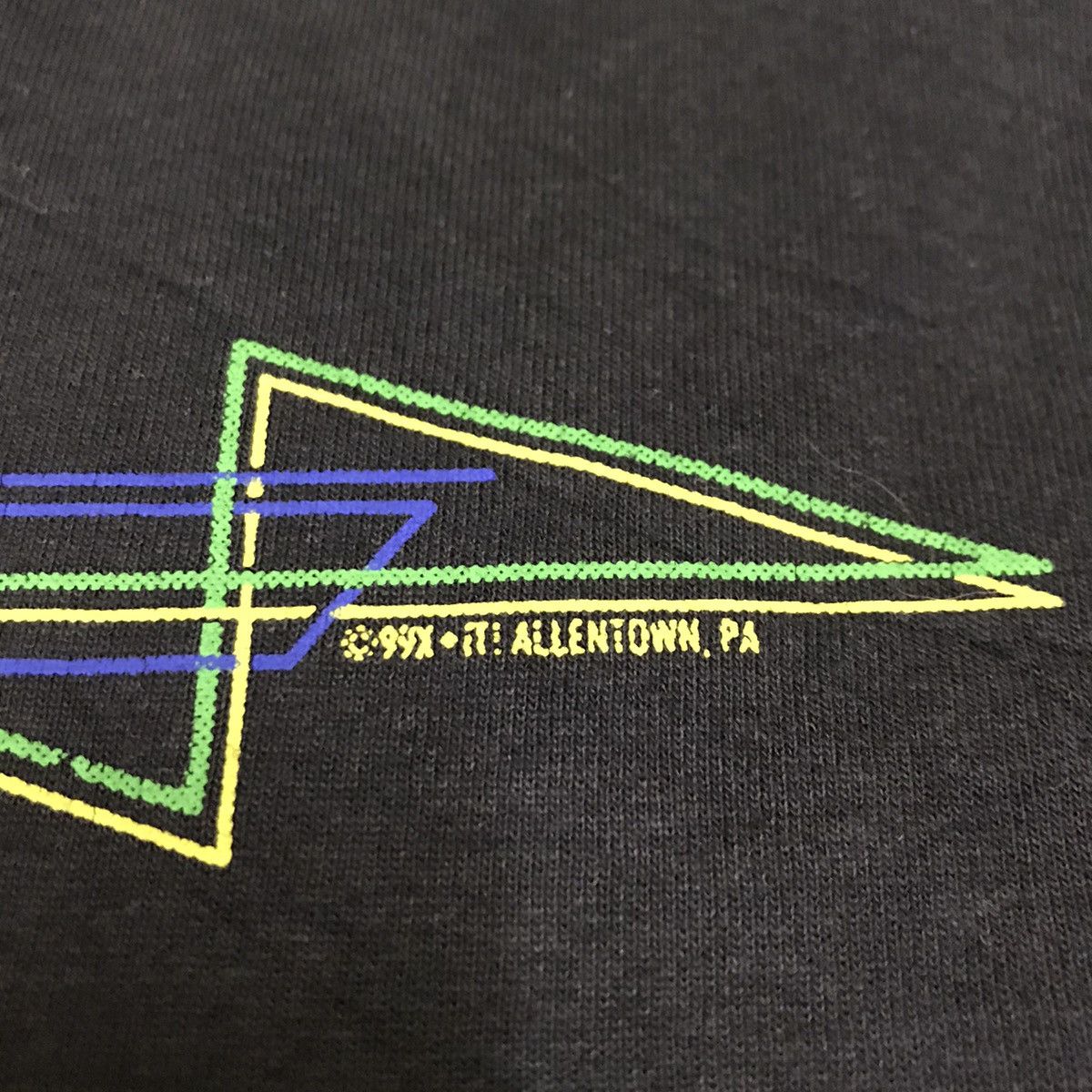 Fruit Of The Loom × Vintage Vintage 90s the fruit of the loom tshirt Size US S / EU 44-46 / 1 - 12 Thumbnail