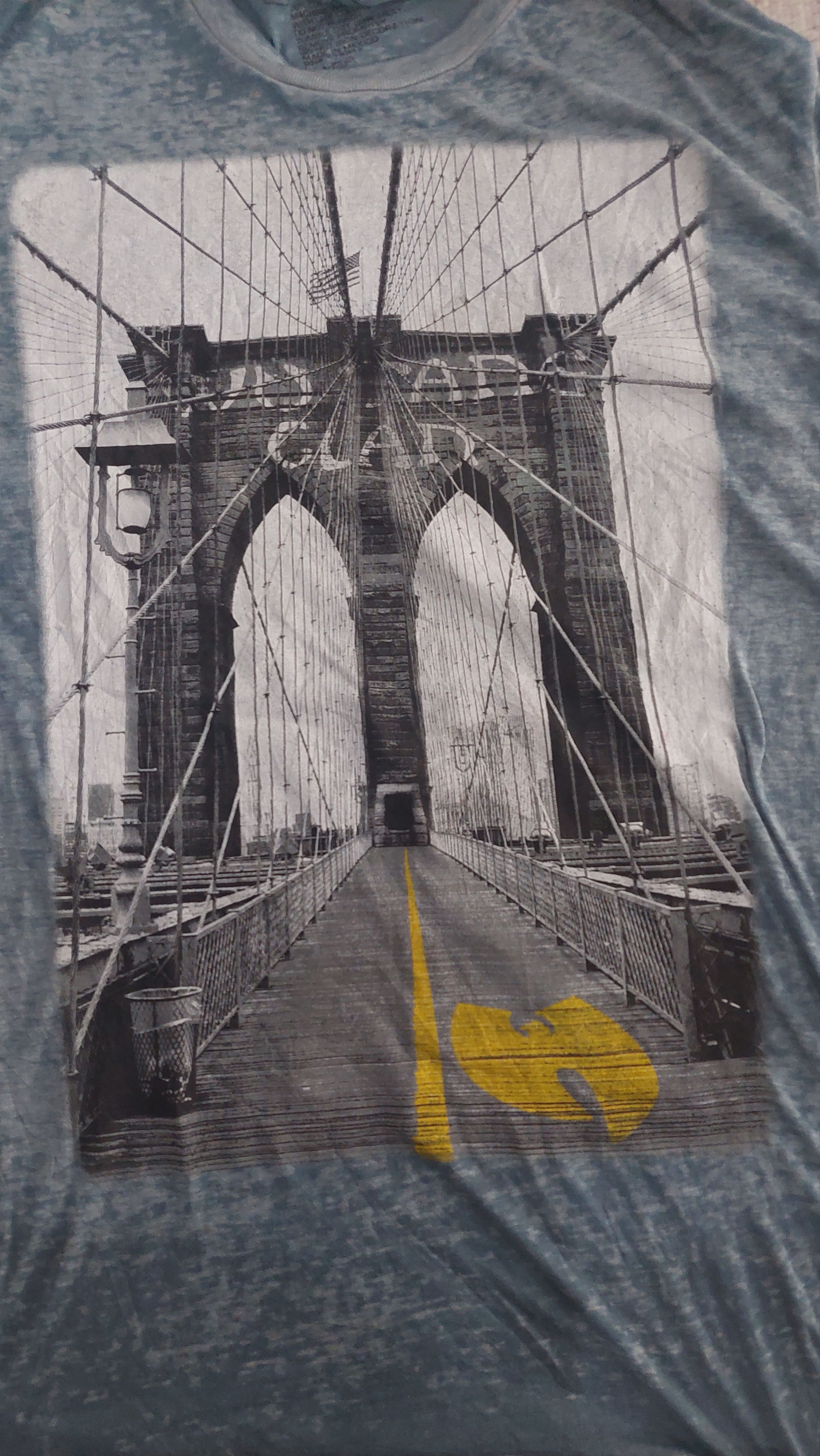 Band Tees × Rap Tees Paper Thin Tshirt Wu tang Clan by Live Nation Size US M / EU 48-50 / 2 - 4 Thumbnail