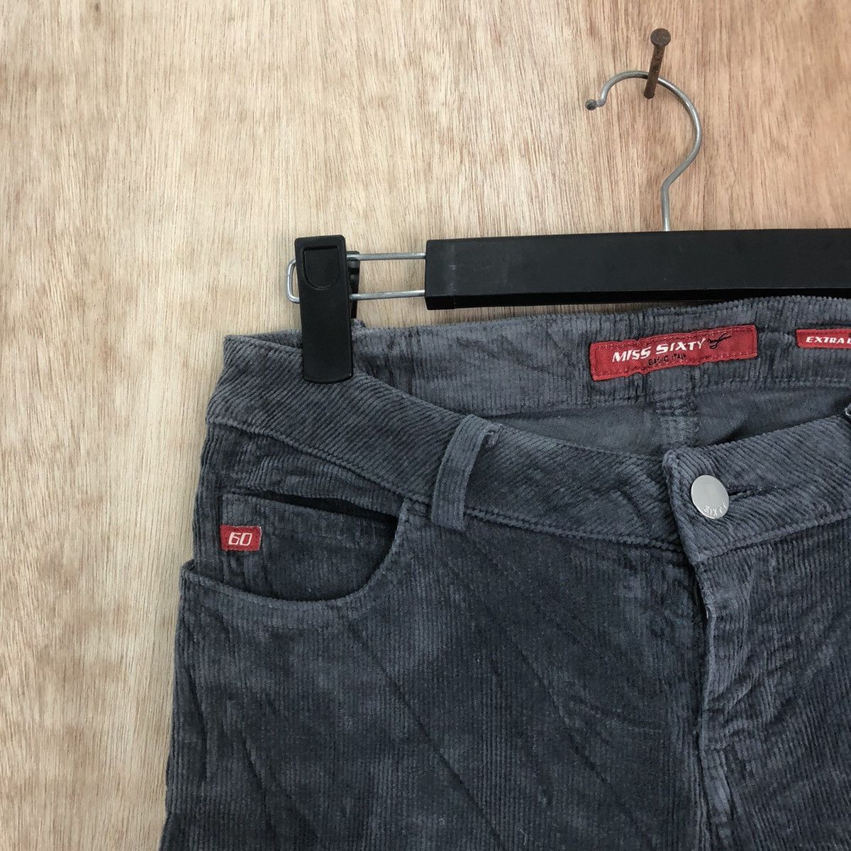 MR & MRS ITALY DL Miss Sixty Grey Corduroy Casual pants made in italy #6199 Size 25" / US 0 / IT 36 - 2 Thumbnail