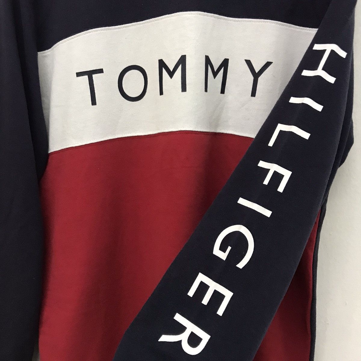 Tommy Hilfiger Nice! Tommy Hilfiger Flag Color long sleeve Size US M / EU 48-50 / 2 - 3 Thumbnail