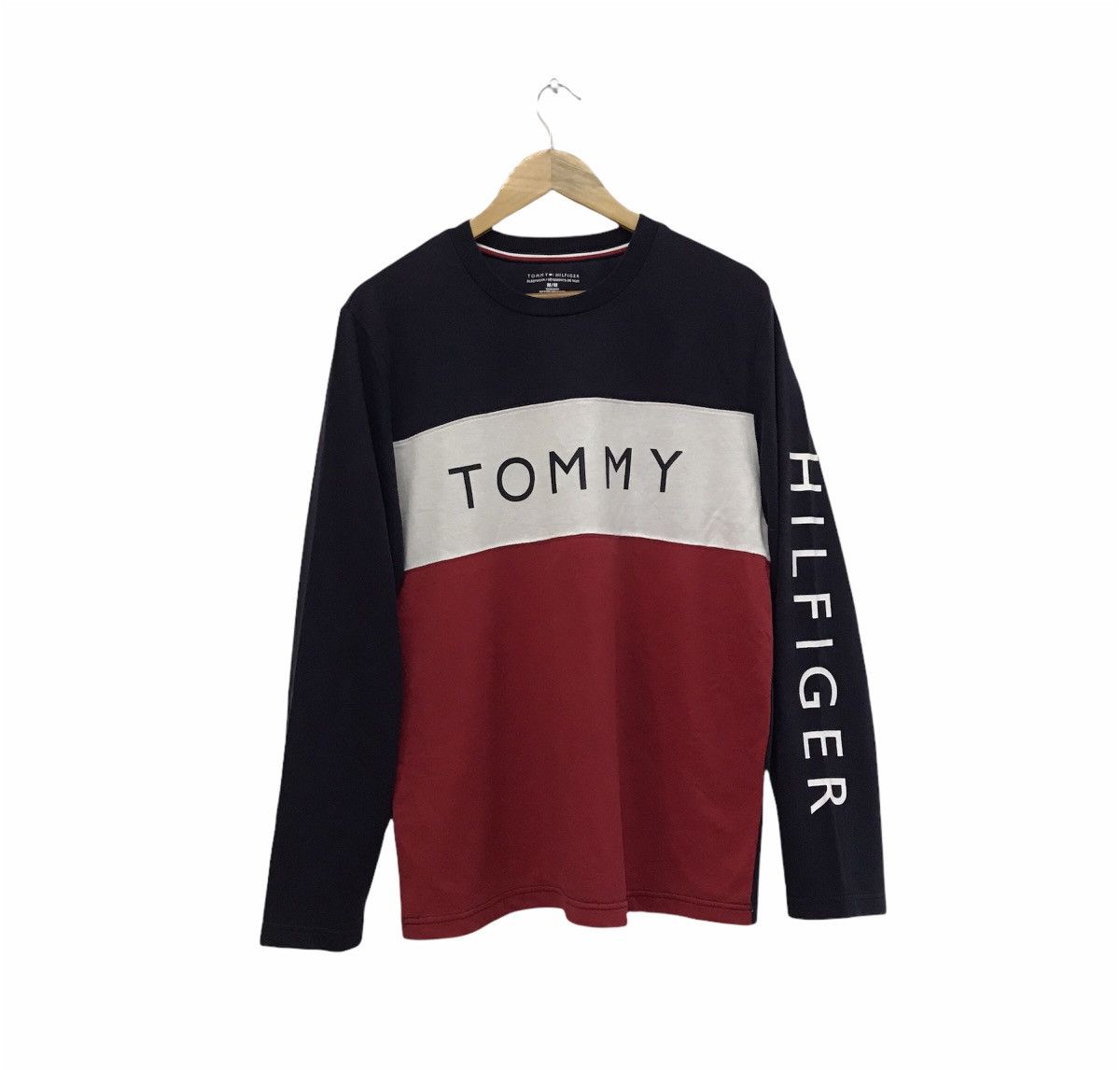 Tommy Hilfiger Nice! Tommy Hilfiger Flag Color long sleeve Size US M / EU 48-50 / 2 - 1 Thumbnail