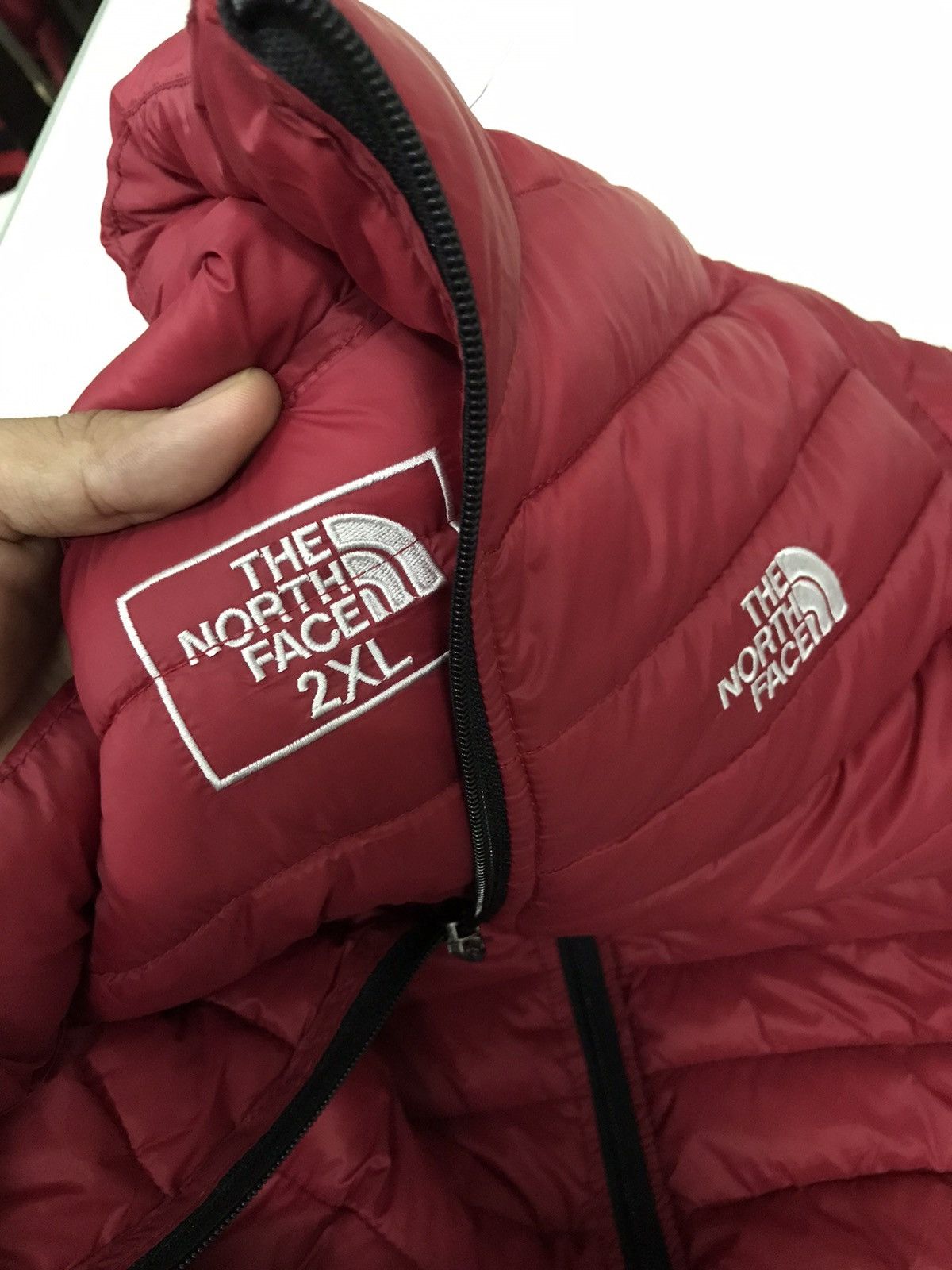The North Face The North Face Light Puffer Jacket / Red Size US L / EU 52-54 / 3 - 23 Thumbnail