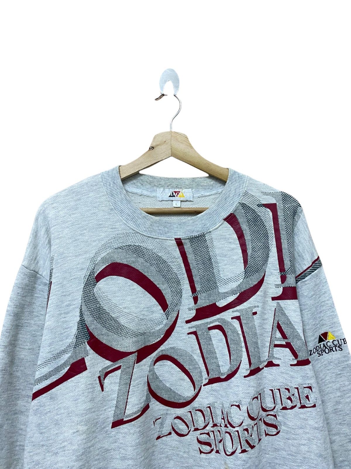Vintage VINTAGE ZODIAC CUBE SPORT SWEATSHIRT Size US L / EU 52-54 / 3 - 3 Thumbnail