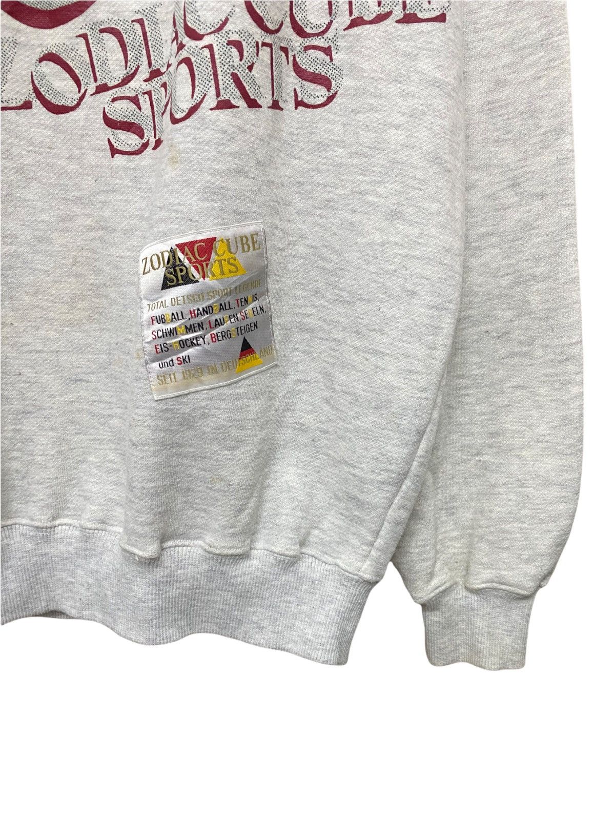 Vintage VINTAGE ZODIAC CUBE SPORT SWEATSHIRT Size US L / EU 52-54 / 3 - 5 Thumbnail