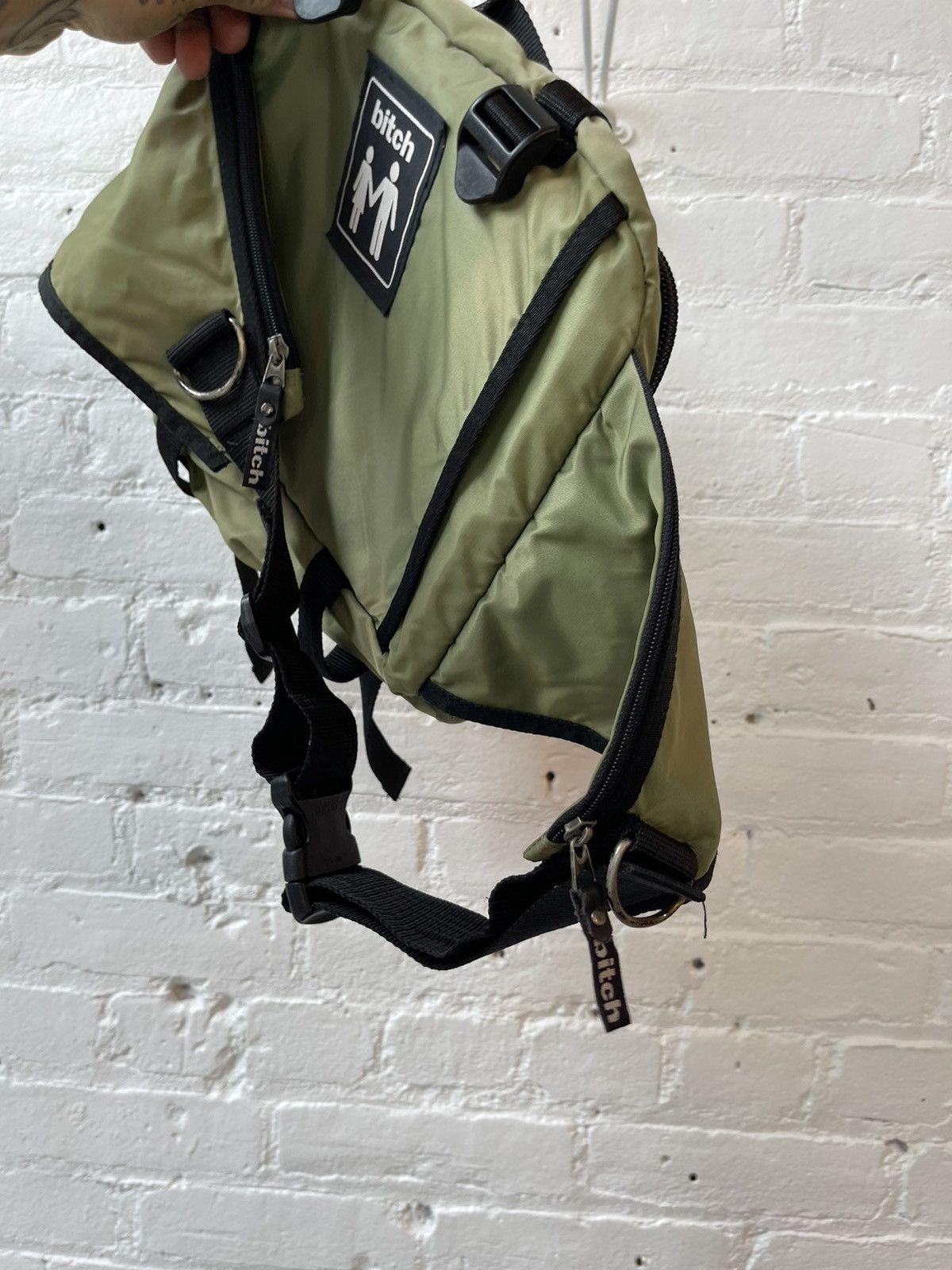 Vintage 90s BITCH SKATEBOARDS BRAND STRAPY CROSS BODY BAG SICK!! Size ONE SIZE - 5 Thumbnail