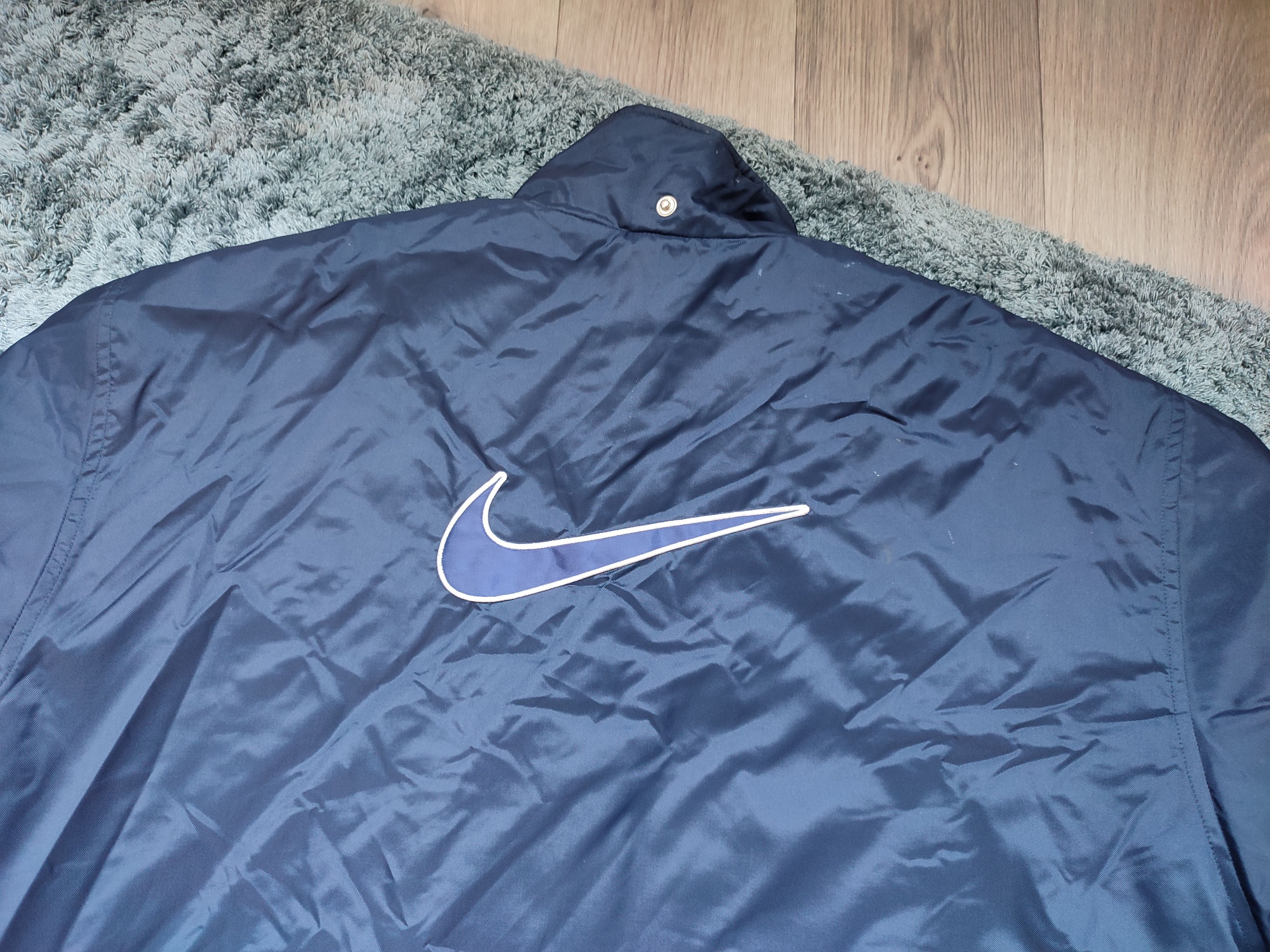 Nike Vintage Nike big swoosh Jacket Size US L / EU 52-54 / 3 - 7 Thumbnail