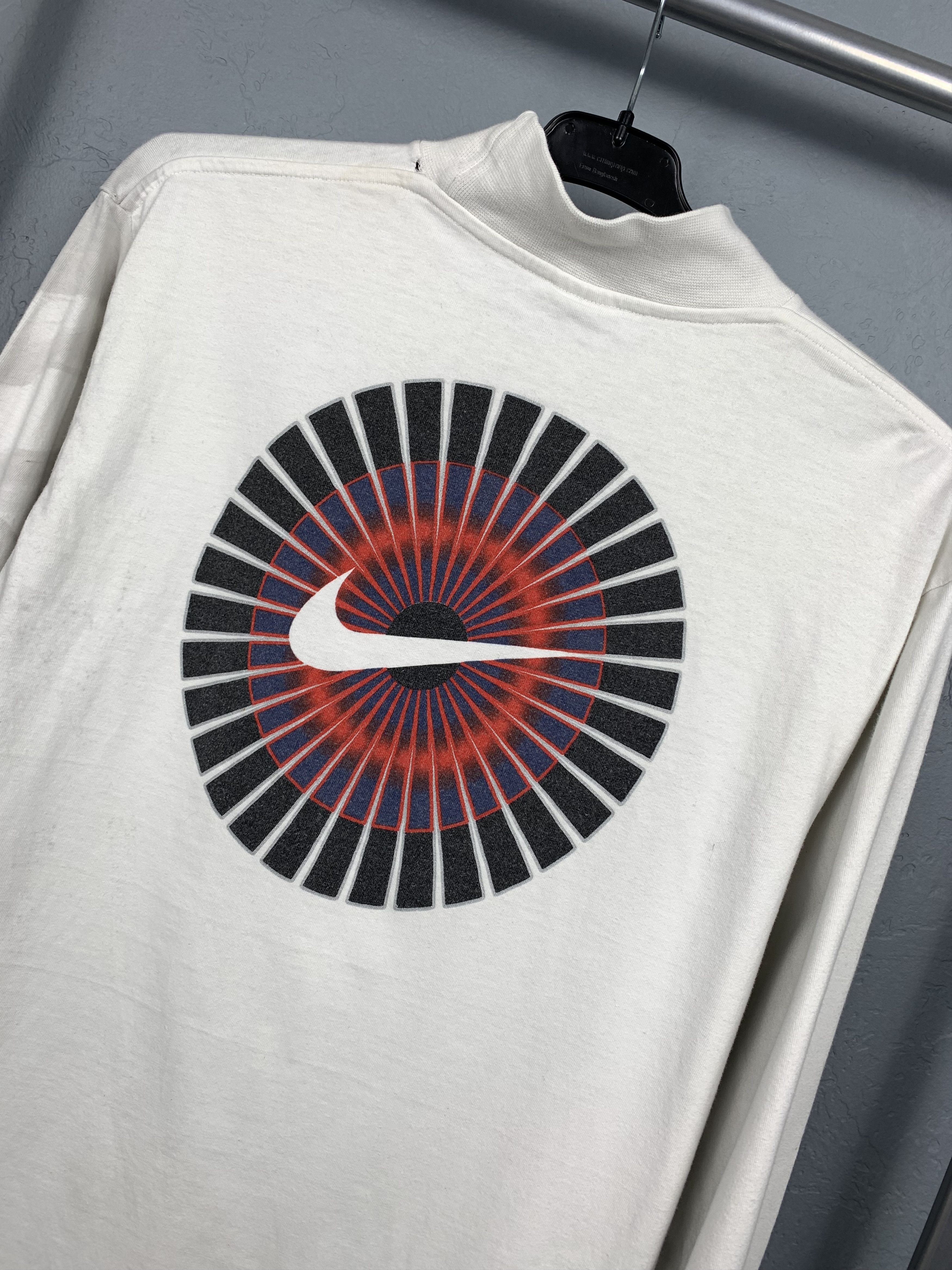 Nike × Vintage Nike Vintage Mens Sweatshirt Size US M / EU 48-50 / 2 - 2 Thumbnail
