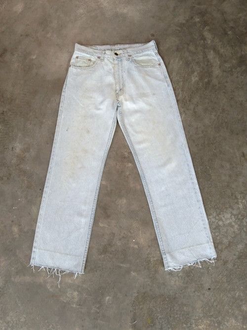 Levi's Vintage Levi's Jeans 515 Distressed Faded Blue Denim 29x28 Size US 29 - 1 Thumbnail