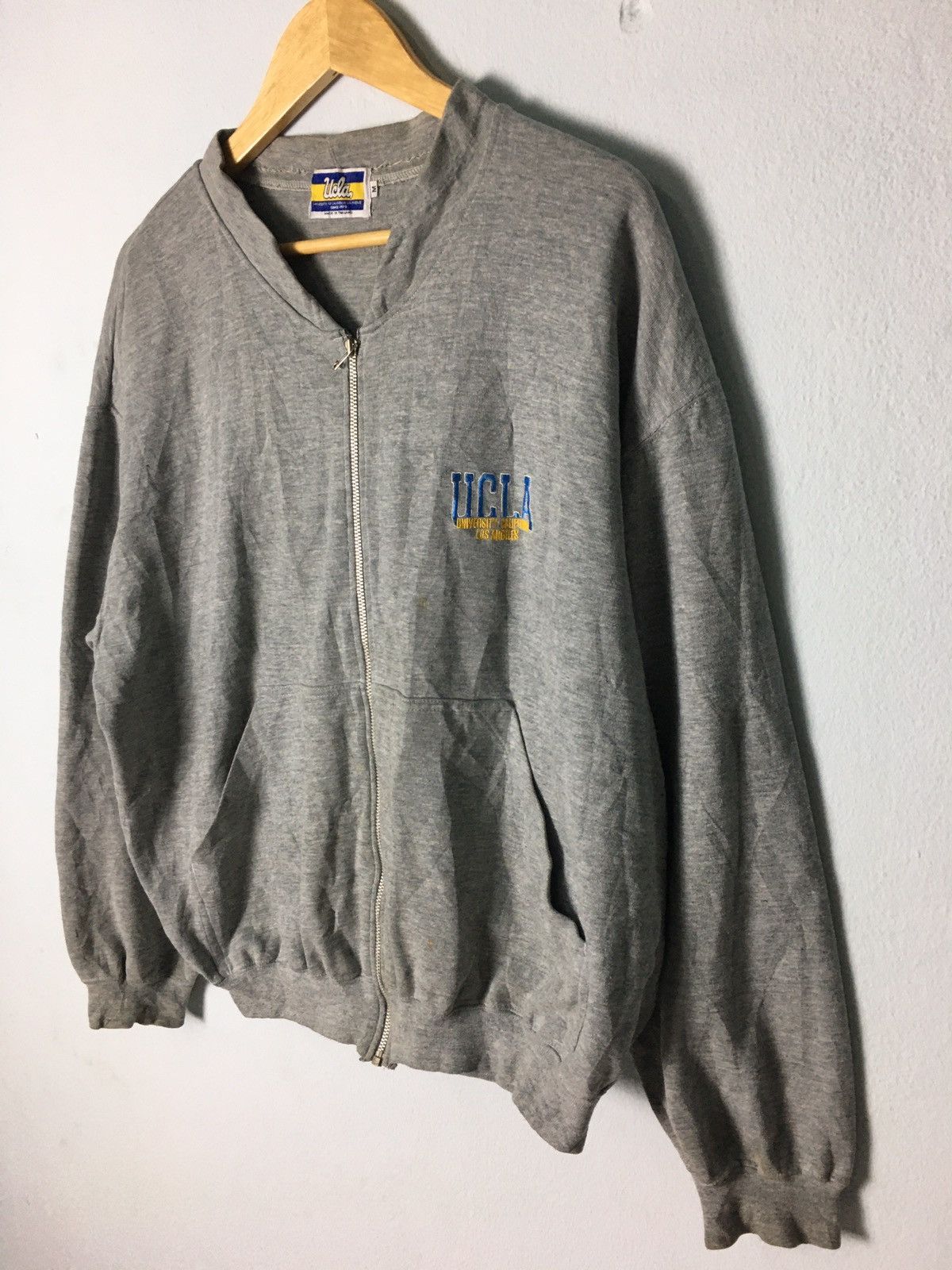 Vintage Vintage Ucla University California Zipper Sweatshirt Size US M / EU 48-50 / 2 - 3 Thumbnail