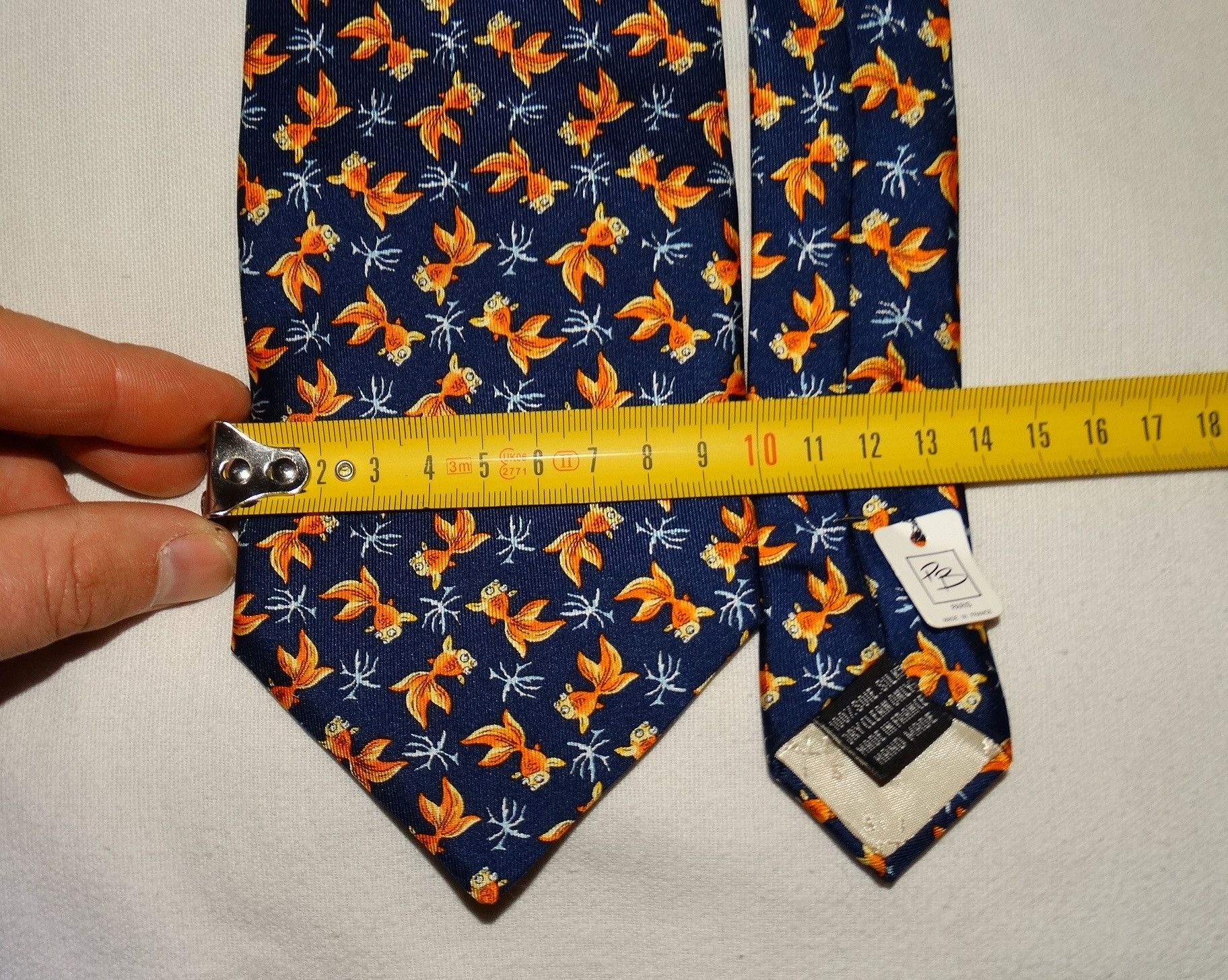 Balmain × Pierre Balmain T21 Balmain water floral flowers fish canvas tie silk NEW Size ONE SIZE - 6 Thumbnail