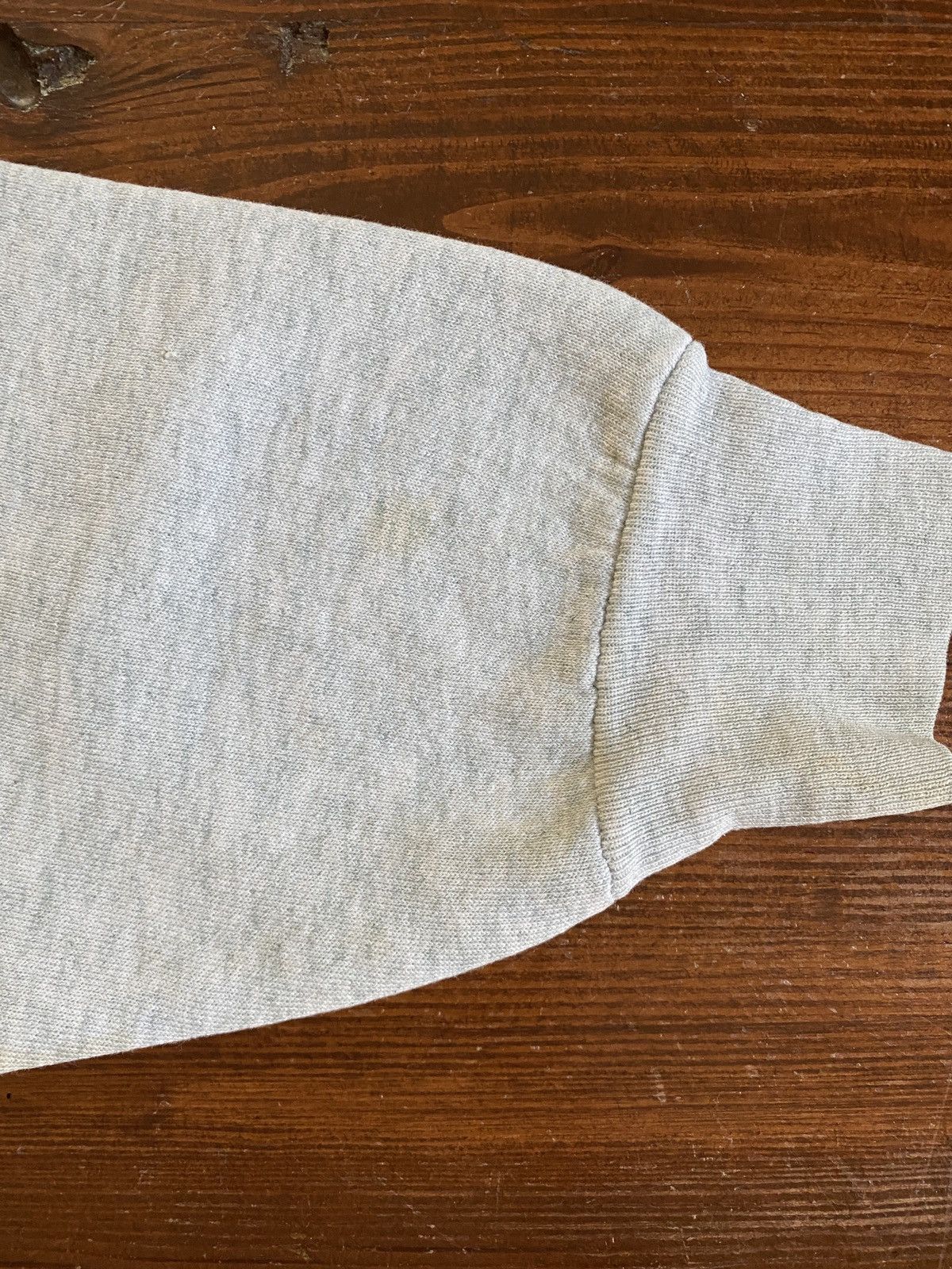 Fruit Of The Loom Vintage 90’s Rehoboth Delaware Raglan Crewneck Sweatshirt Size US M / EU 48-50 / 2 - 20 Thumbnail