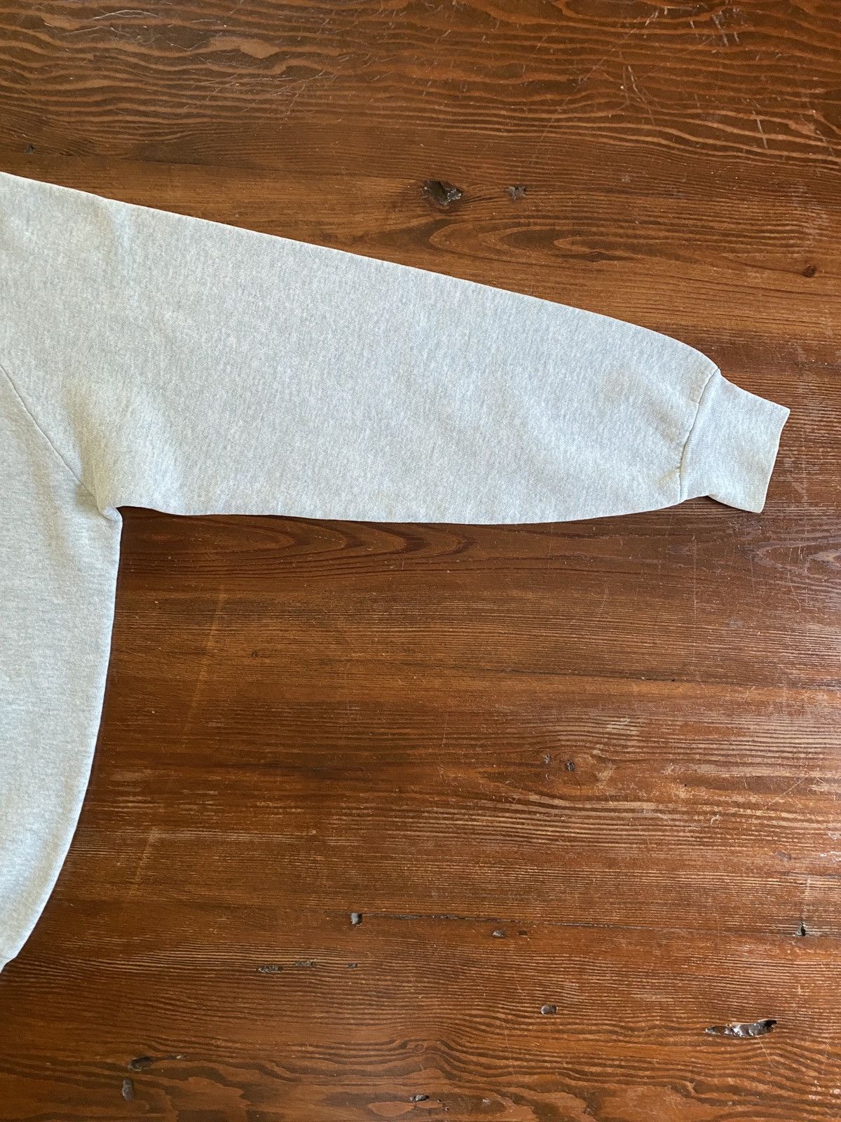 Fruit Of The Loom Vintage 90’s Rehoboth Delaware Raglan Crewneck Sweatshirt Size US M / EU 48-50 / 2 - 12 Thumbnail