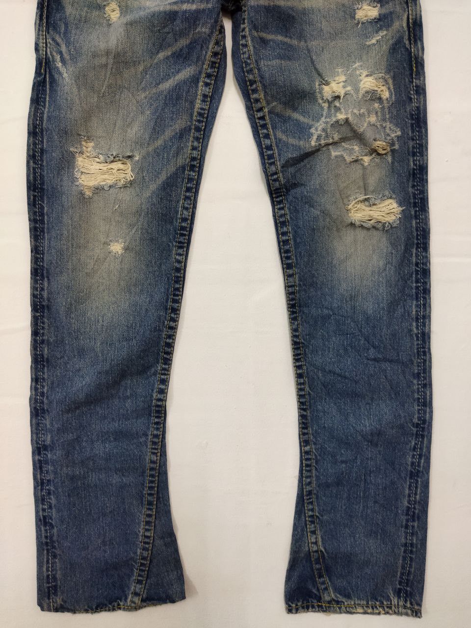 Japanese Brand Japanese Brand RODEO CROWNS Low Rise Distressed Jeans Size 27" / US 4 / IT 40 - 14 Thumbnail