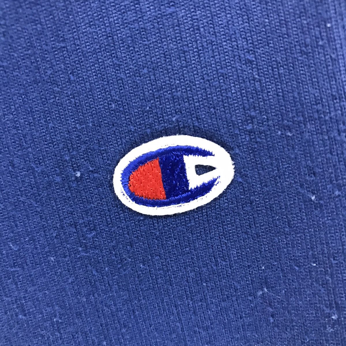 Champion × Vintage Vintage Champion Sweatshirt Champion Crew Neck Champion Size US L / EU 52-54 / 3 - 5 Thumbnail