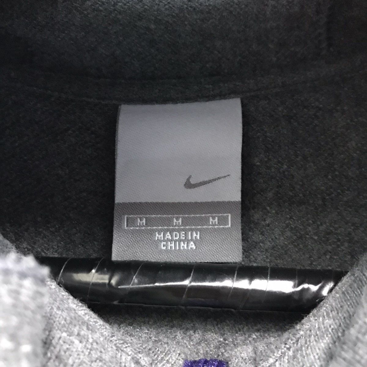 Nike × Vintage Vintage Nike Hoodie Nike Sweatshirt Nike Pullover Size US S / EU 44-46 / 1 - 6 Thumbnail