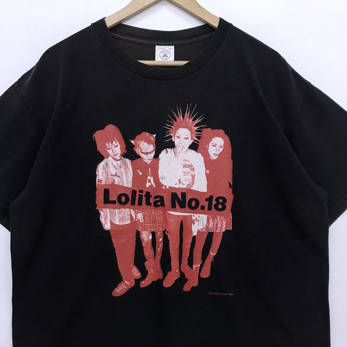 Band Tees × Japanese Brand Rare!! Vintage Lolita No.18 Toy Doll Tour 2000 tee Size US L / EU 52-54 / 3 - 3 Thumbnail