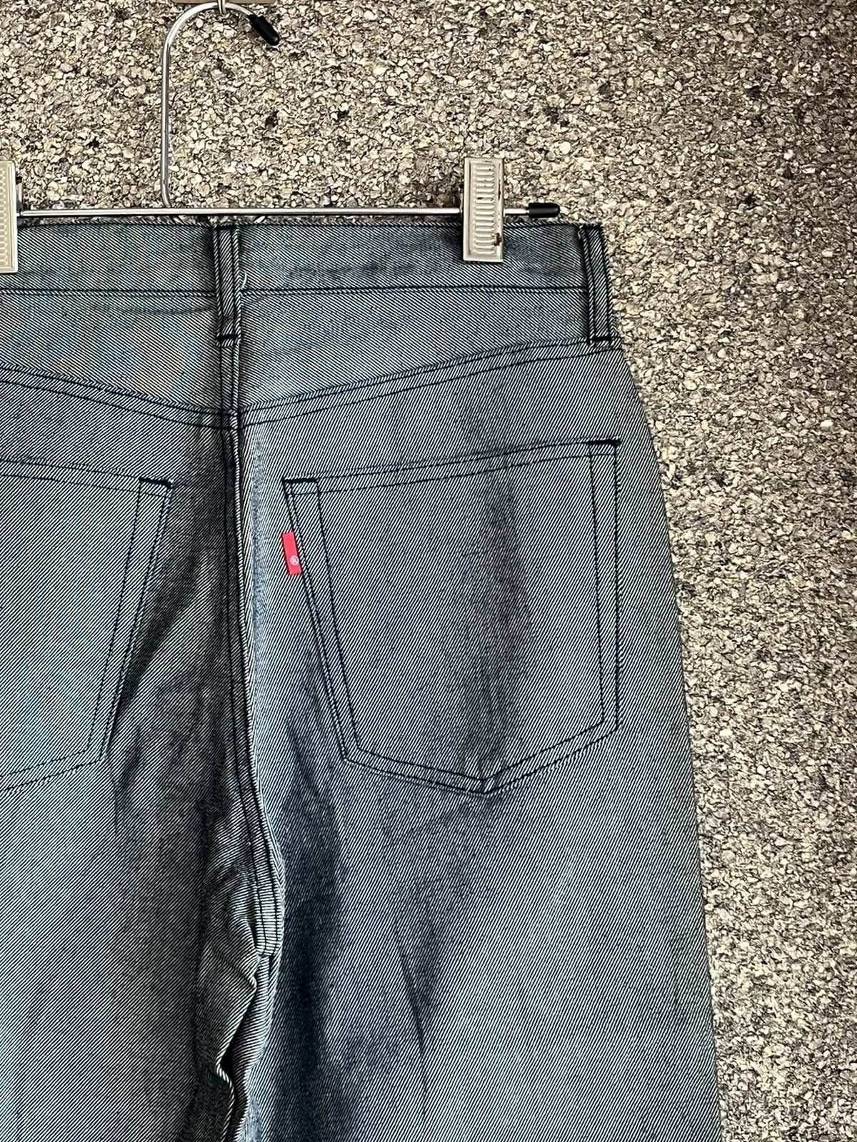 Designer × Levi's × Vintage International world jeans ft54 Size US 29 - 8 Thumbnail