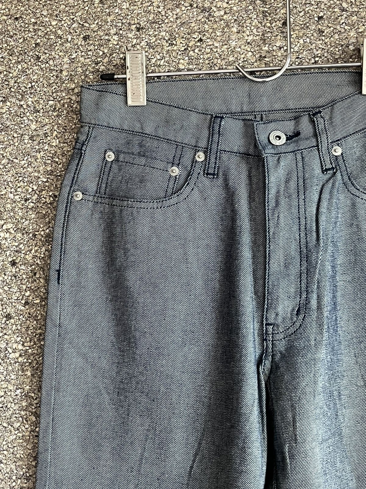 Designer × Levi's × Vintage International world jeans ft54 Size US 29 - 3 Thumbnail