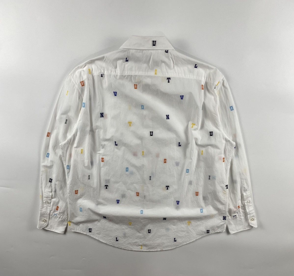 Louis Vuitton Louis Vuitton Multicolor Alphabet Long Sleeve Size US XL / EU 56 / 4 - 11 Thumbnail