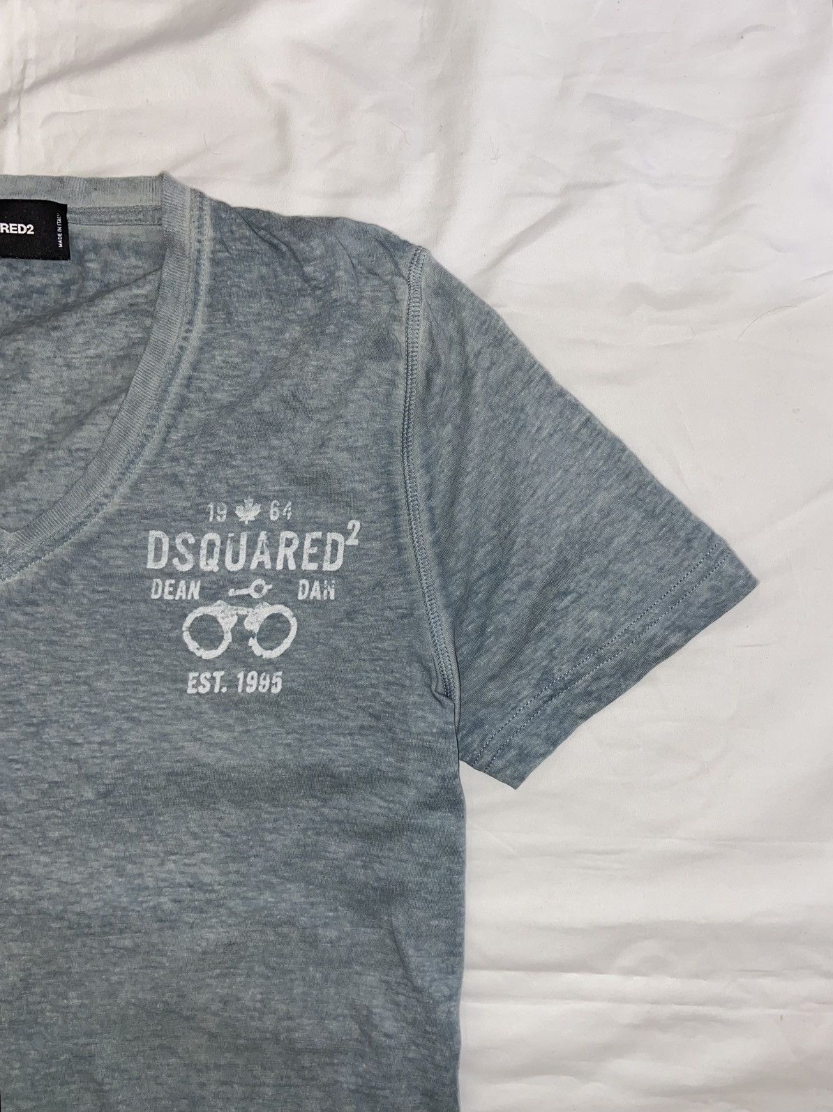 Dsquared2 Vintage Y2K Dsquared2 dean & dan t-shirt Italy avant garde Size US L / EU 52-54 / 3 - 3 Thumbnail