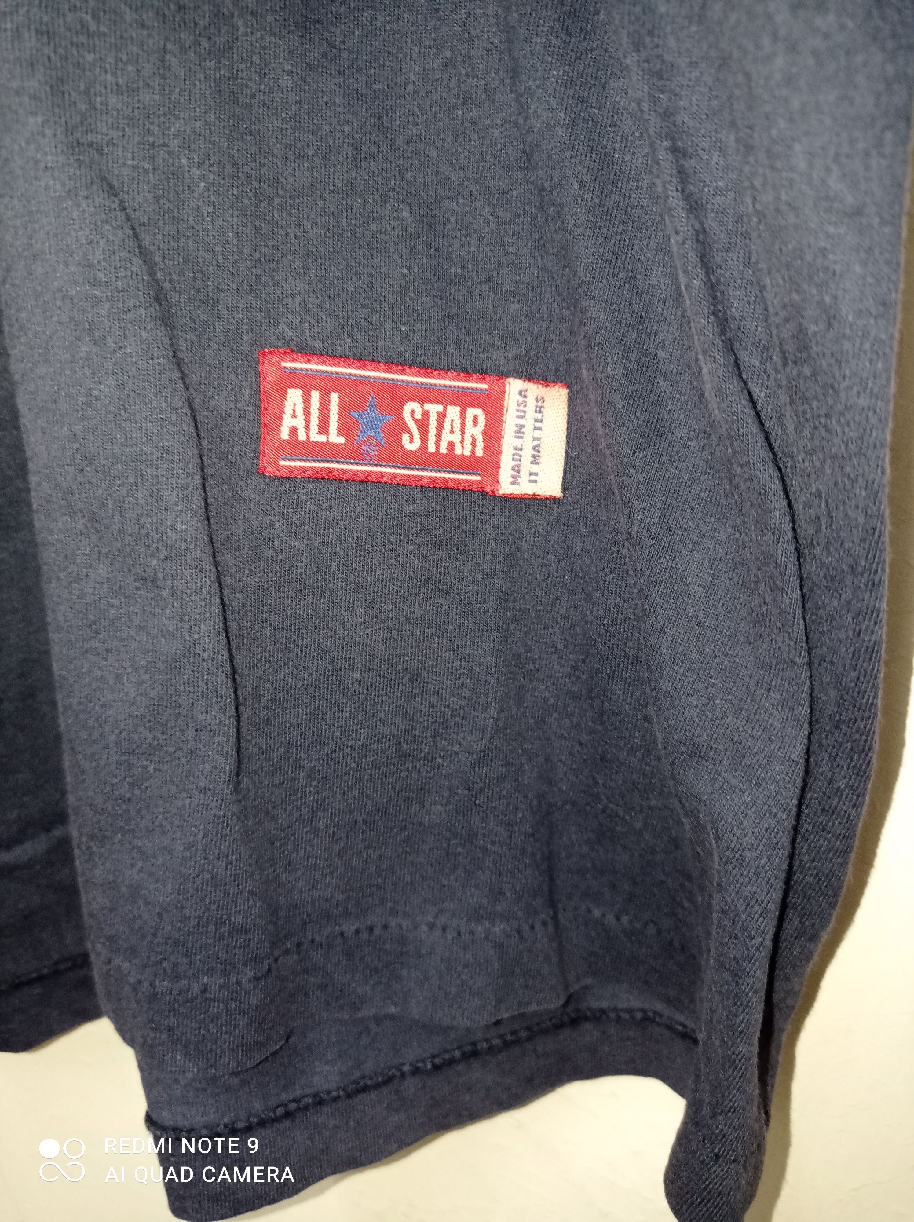 Converse 🔥Vintage Converse Hanging Shoes tees size XL🔥 Size US XL / EU 56 / 4 - 5 Thumbnail