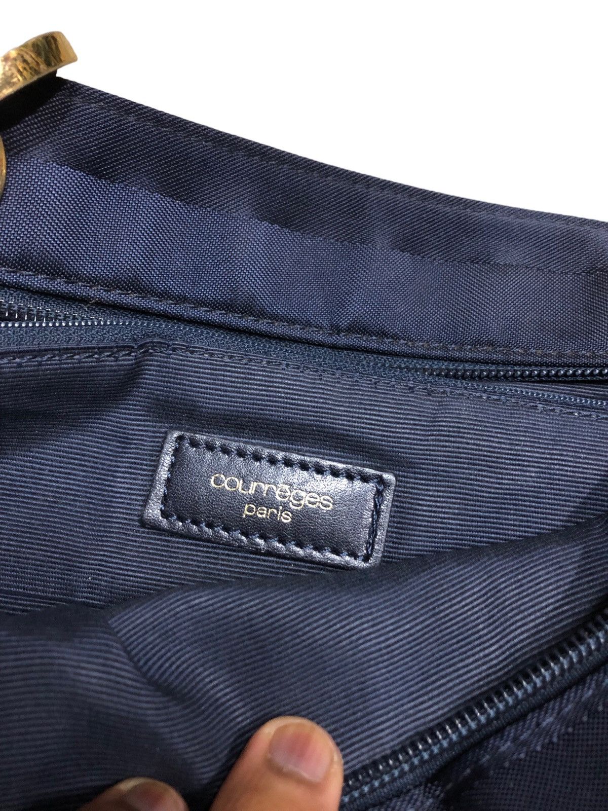 Courreges COURREGES PARIS HANDBAG/SHOULDER BAG Size ONE SIZE - 6 Thumbnail