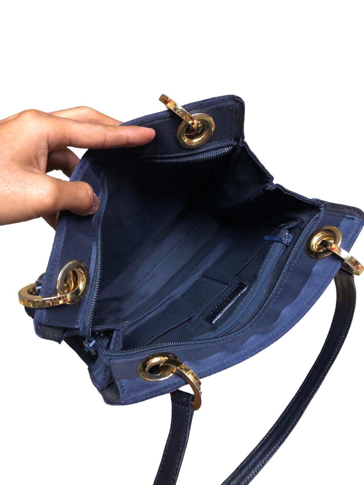 Courreges COURREGES PARIS HANDBAG/SHOULDER BAG Size ONE SIZE - 7 Thumbnail
