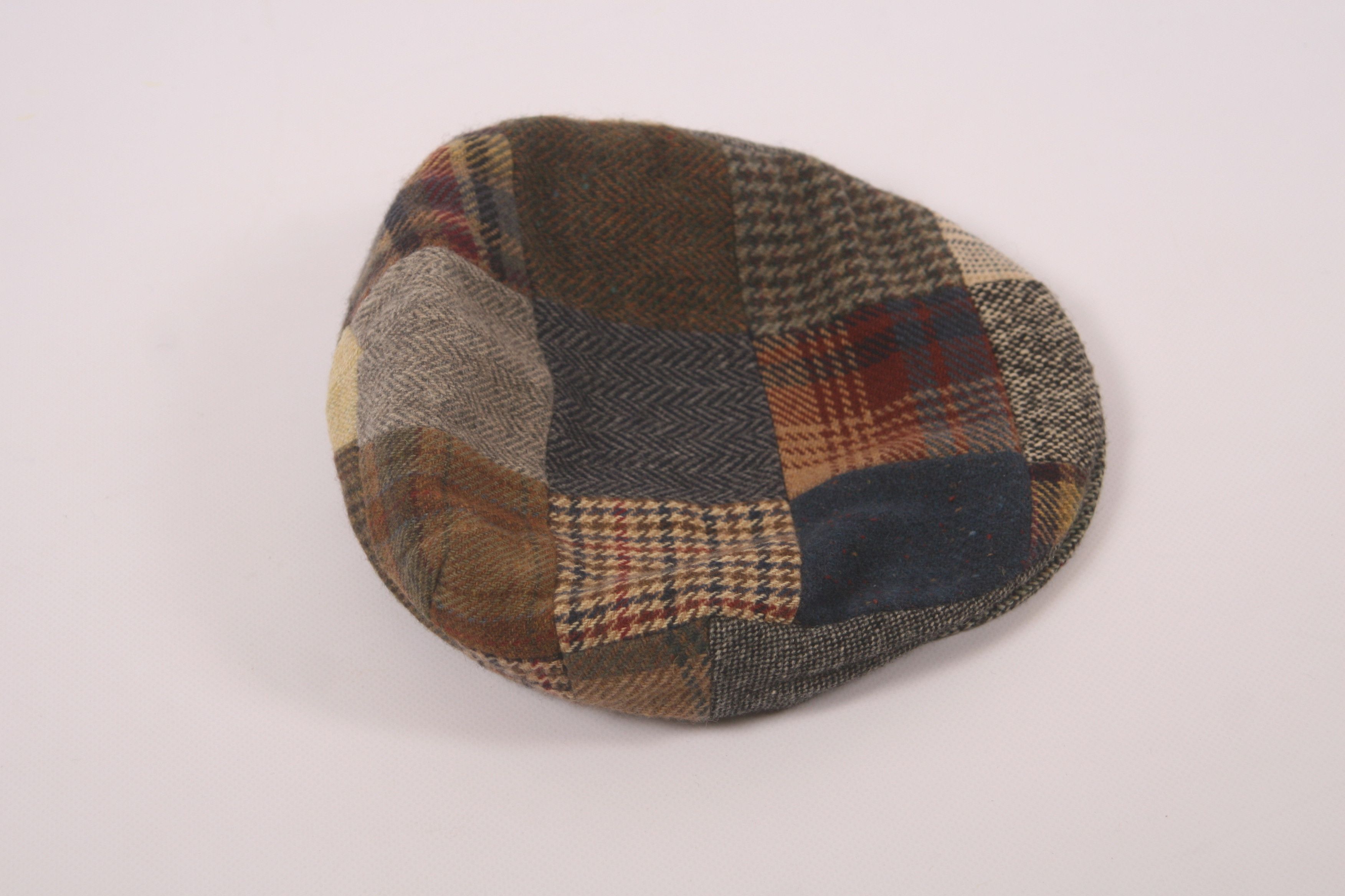 Donegal Tweed 80s Rare! Donegal Designers Patchwork Handcrafted Flat Cap Size ONE SIZE - 4 Thumbnail