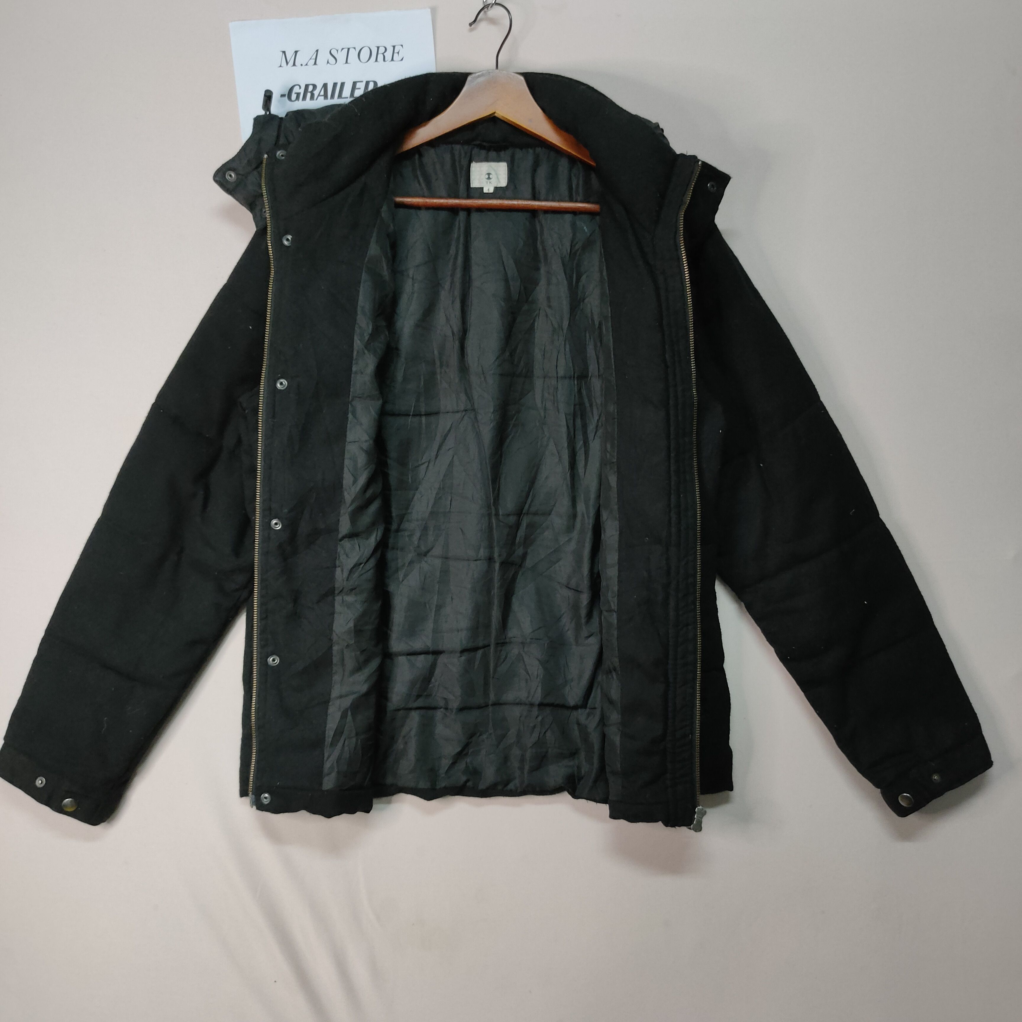 VINTAGE TK BLACK ZIPPER UPS HOODIE JACKET SIZE M