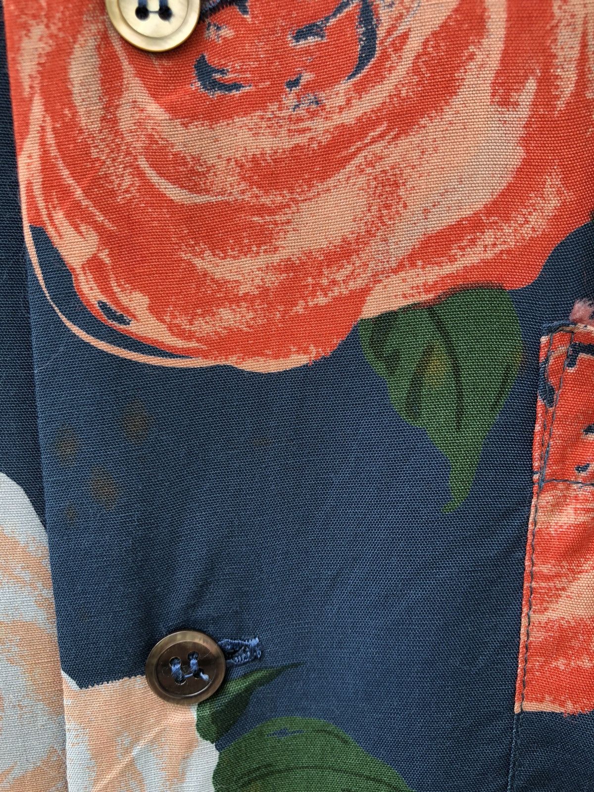 Other Vintage Naughty Japan Roses Long Sleeve Rayon Shirt Size US M / EU 48-50 / 2 - 9 Thumbnail