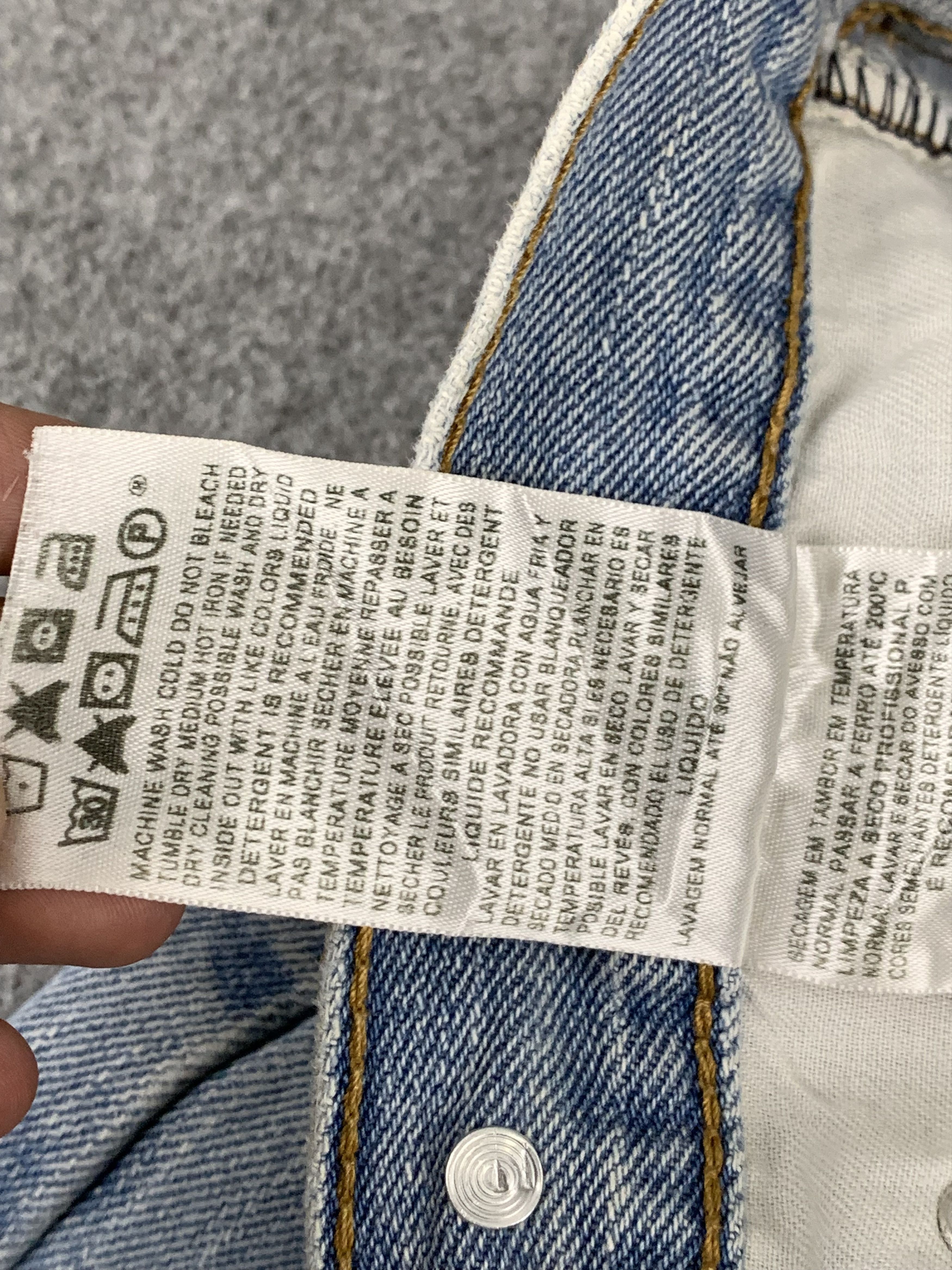 Levi's Vintage Levis 505 Light Wash Jeans DP1804 Size US 44 / EU 60 - 9 Thumbnail
