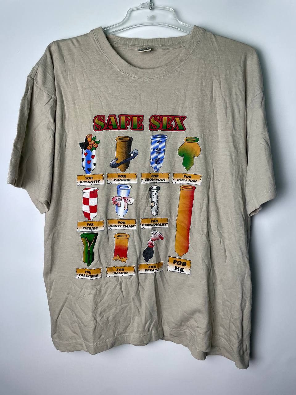 Vintage Vintage Safe Sex Condom Parody Graphic Tee Size XL Size US L / EU 52-54 / 3 - 1 Thumbnail