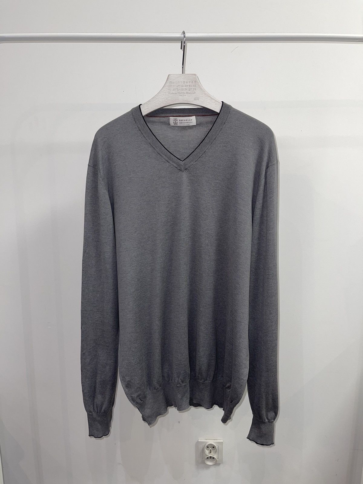 Brunello Cucinelli Brunello Cucinelli Gray V-Neck Sweater Size US XL / EU 56 / 4 - 1 Thumbnail