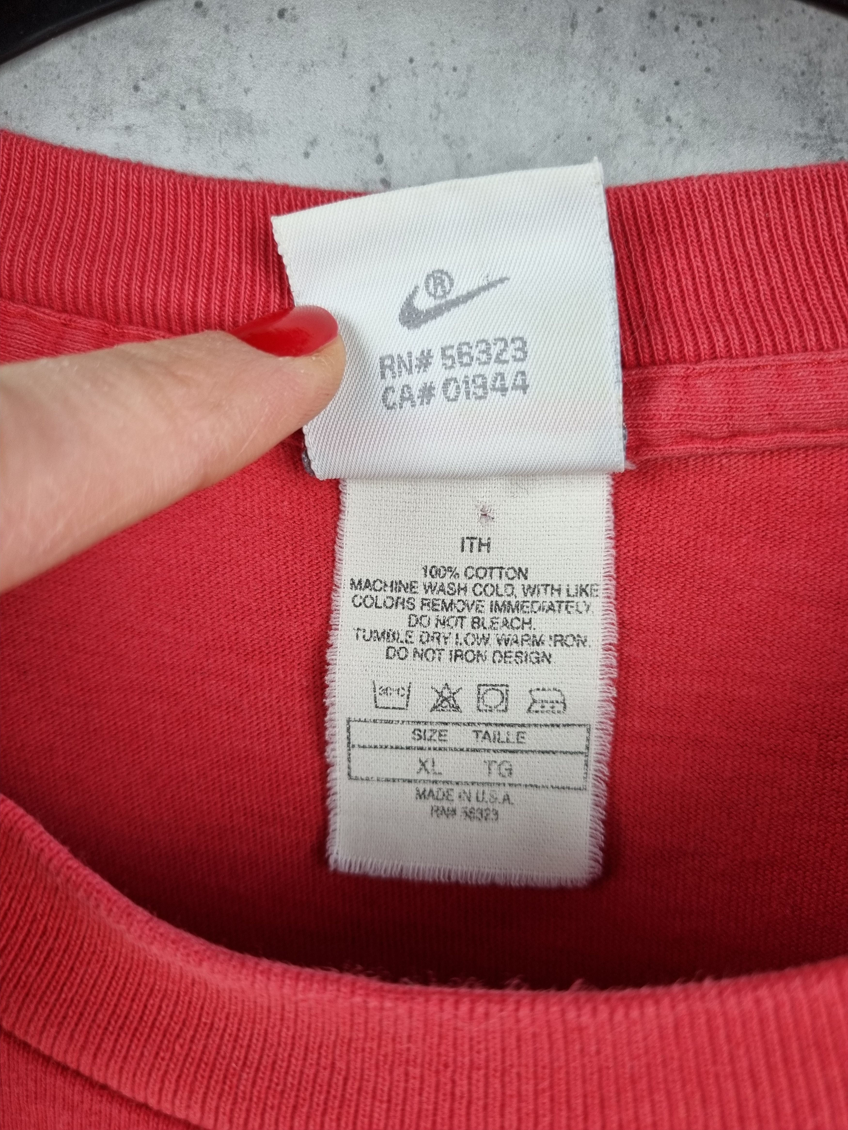 Jordan Brand × Nike Single Stitch Nike Air Jordan Big Logo Vintage Tee shirt Size US L / EU 52-54 / 3 - 9 Thumbnail