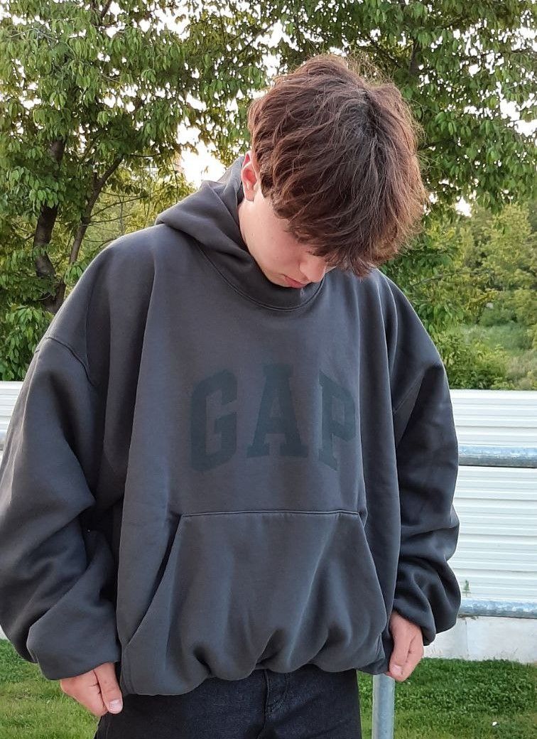 Gap × Kanye West × Streetwear YZY Gap Balenciaga Dove Hoodie Gap × Kanye West × Streetwear YZY Gap Balenciaga Dove Hoodie