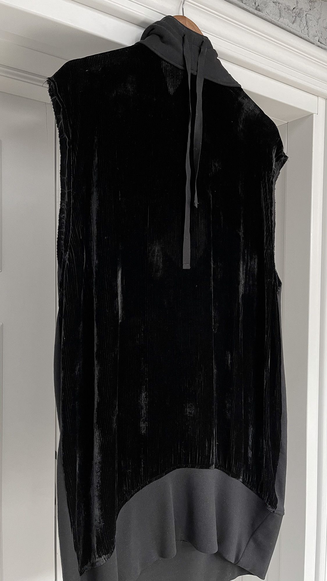 Ann Demeulemeester BNWT Black Sleveless Hooded Top / Sweatshirt Size US M / EU 48-50 / 2 - 3 Thumbnail