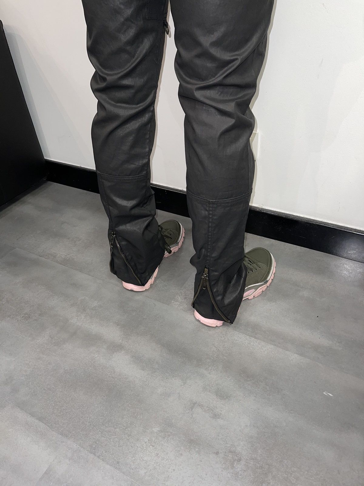 Faith Connexion Faith Connection Chrome Hearts Like Waxed Zipped Denim Size US 34 / EU 50 - 11 Thumbnail