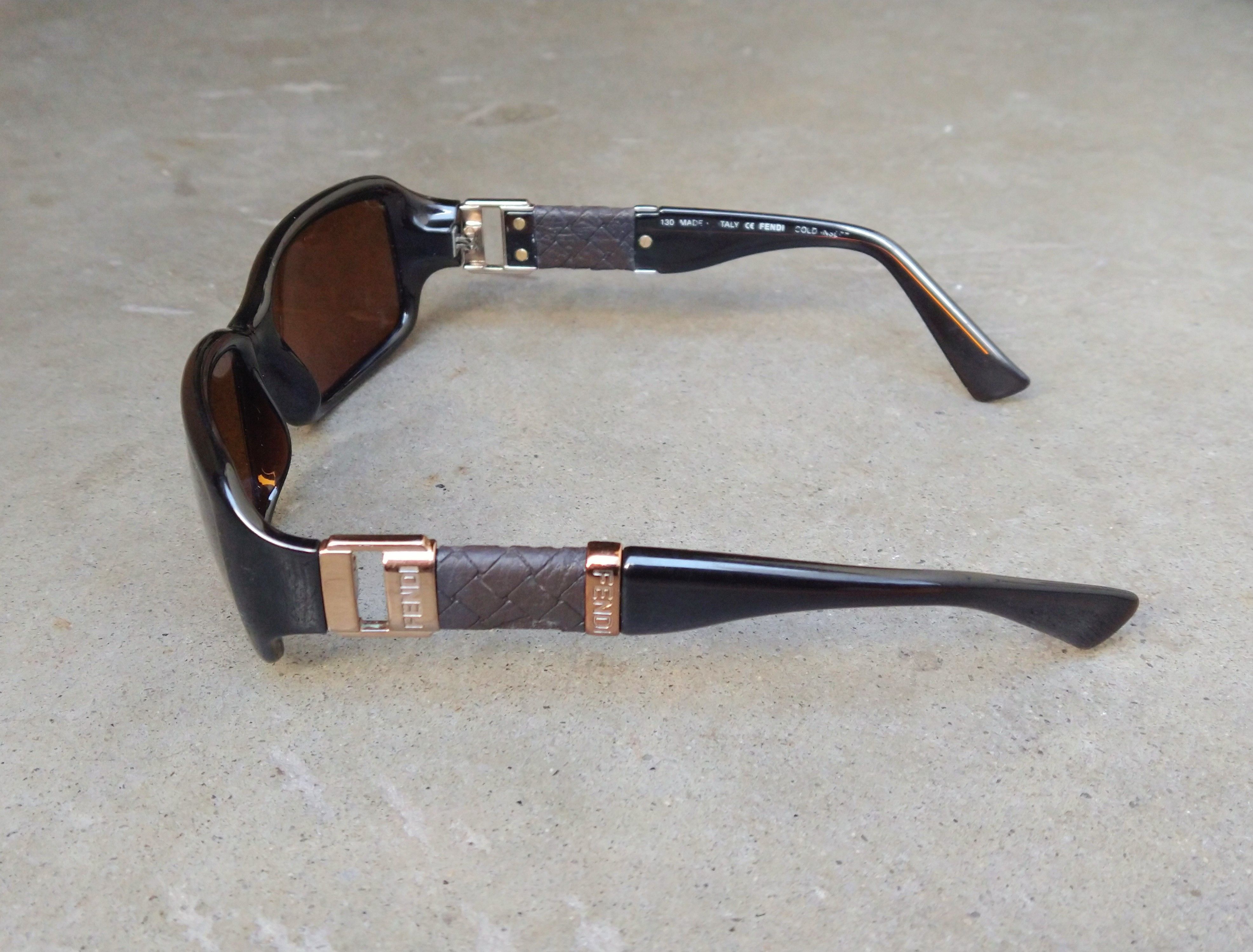Fendi Fendi Sunglasses FS 299 207 Tortoise Brown Italy Rectangle Size ONE SIZE - 11 Thumbnail