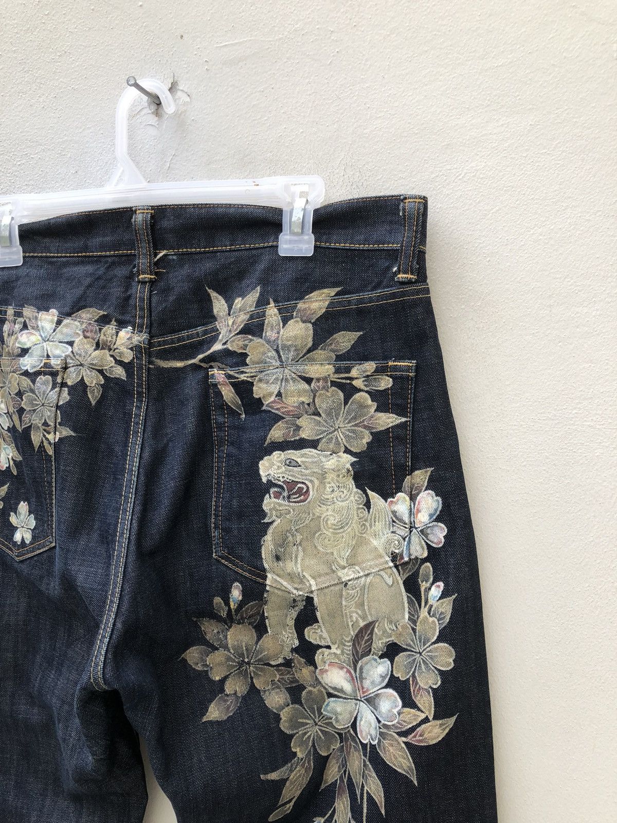 Vintage Vintage Japan Designer Hand Paint Art Denim Jeans Size US 35 - 9 Thumbnail
