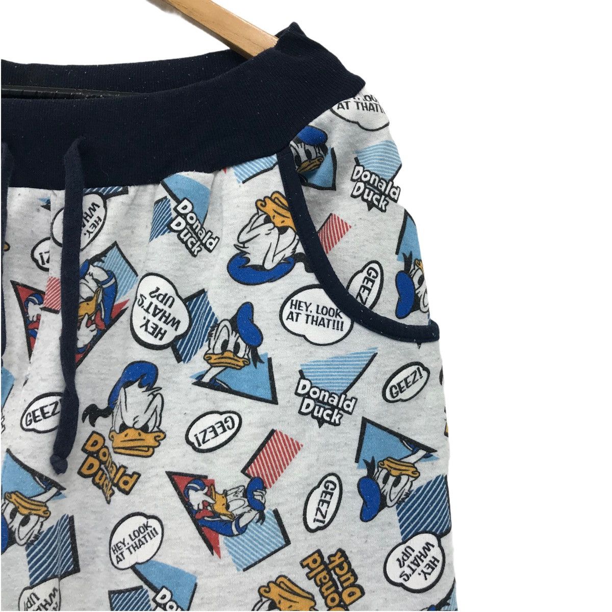 Disney × Mickey Mouse Vintage Disney Cartoon Sweatpants Full Print Donald Duck Size US 29 - 4 Thumbnail