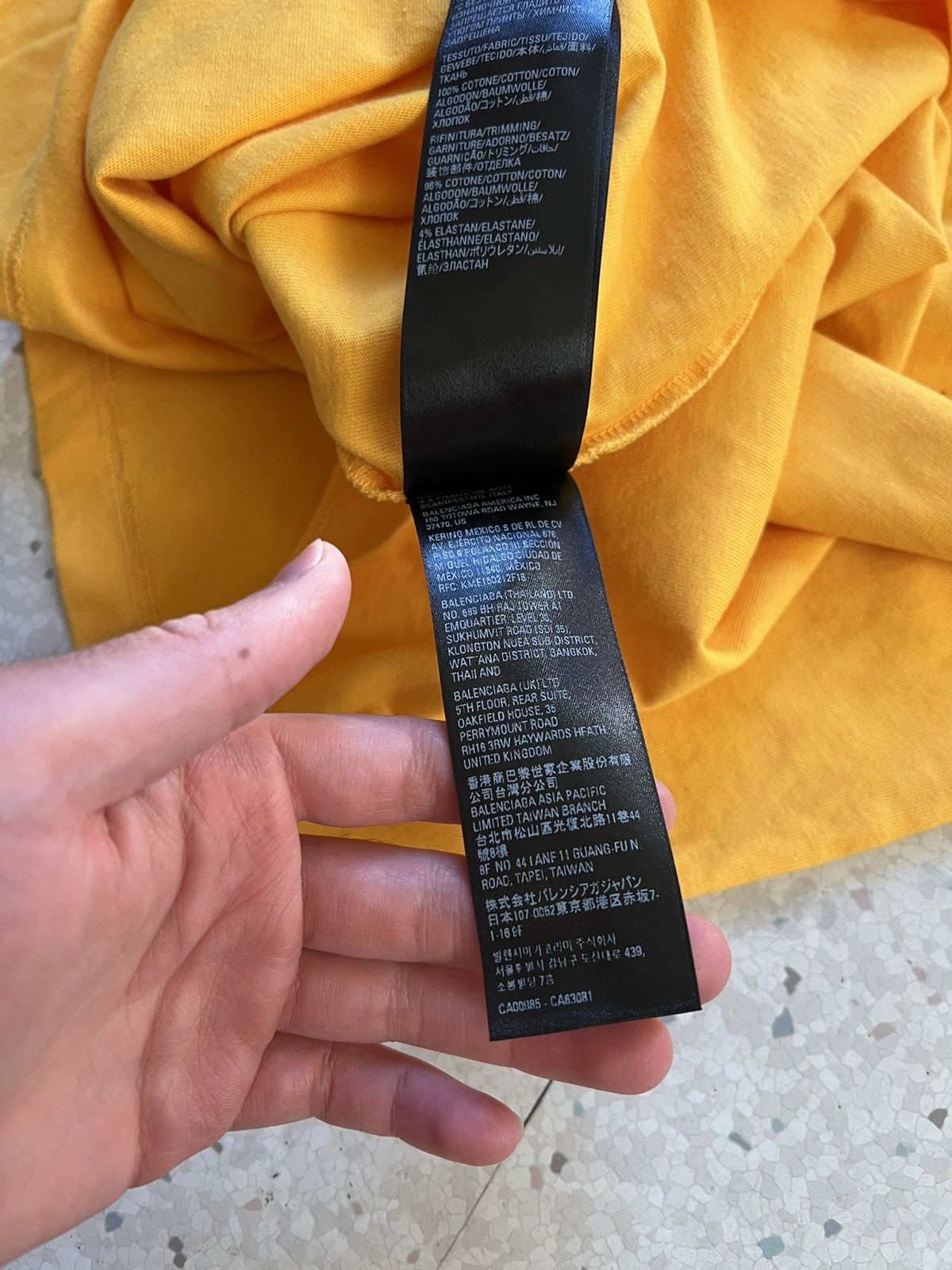 Balenciaga 2023 Bleed Logo Sharpie Shirt Size US L / EU 52-54 / 3 - 12 Thumbnail