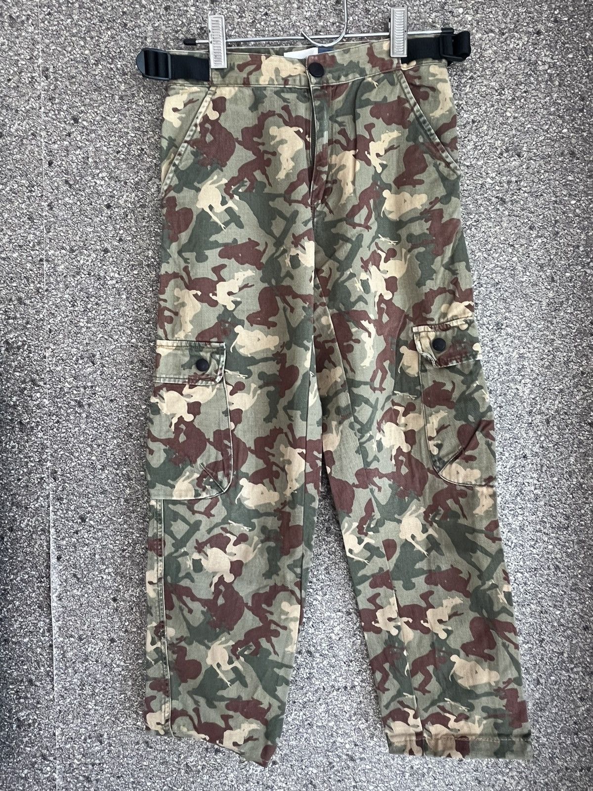 image of USMC x Vintage Cargo Gap Ft54 in Army, Men's (Size 26)